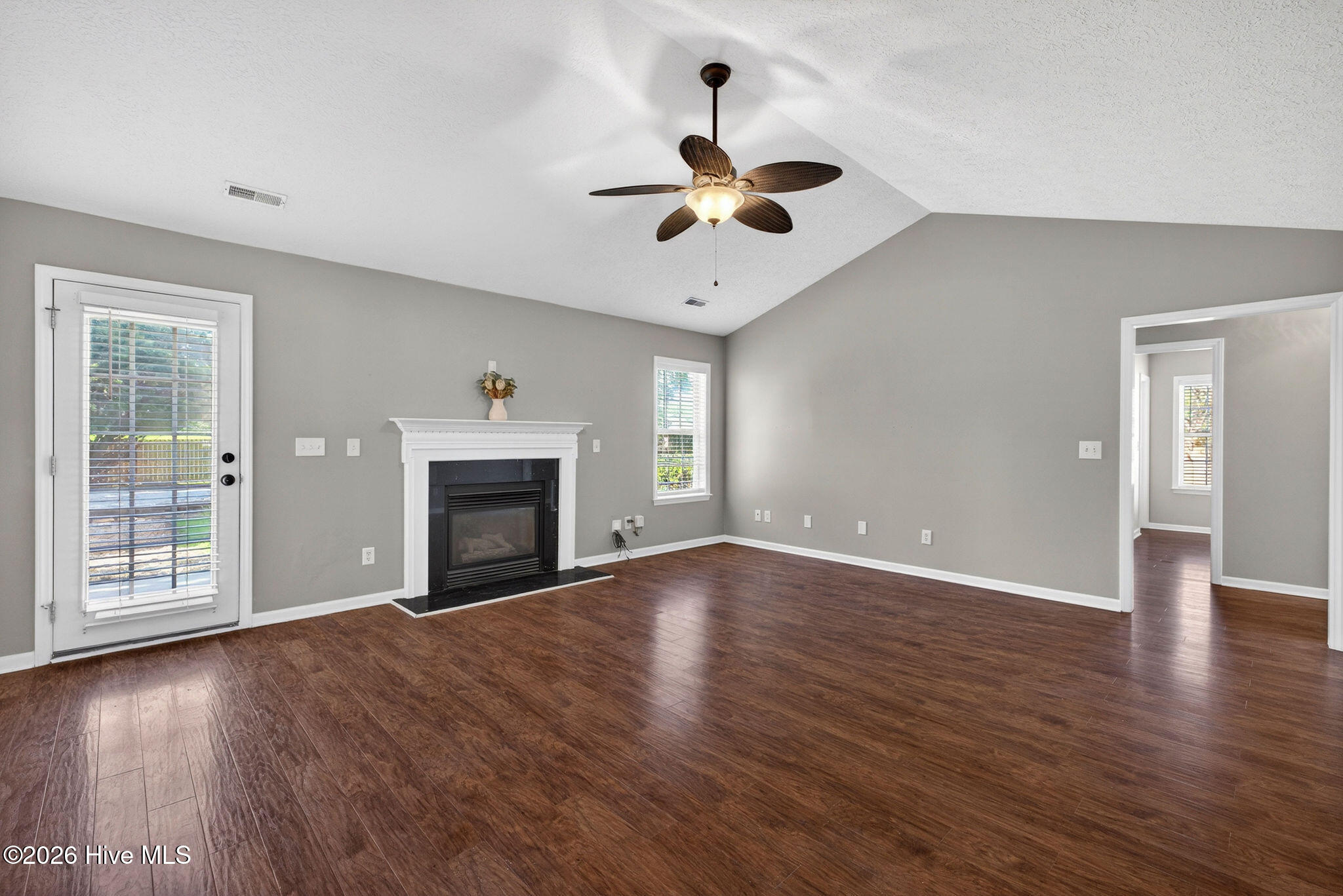2800 White Road
