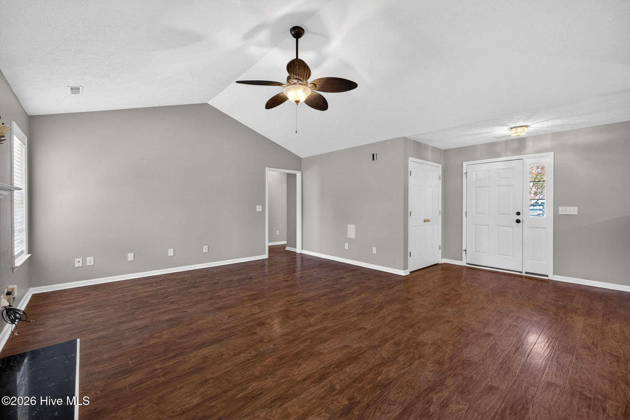 2800 White Road