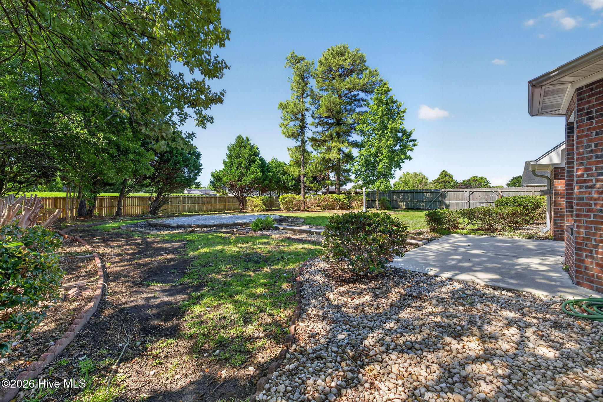 2800 White Road
