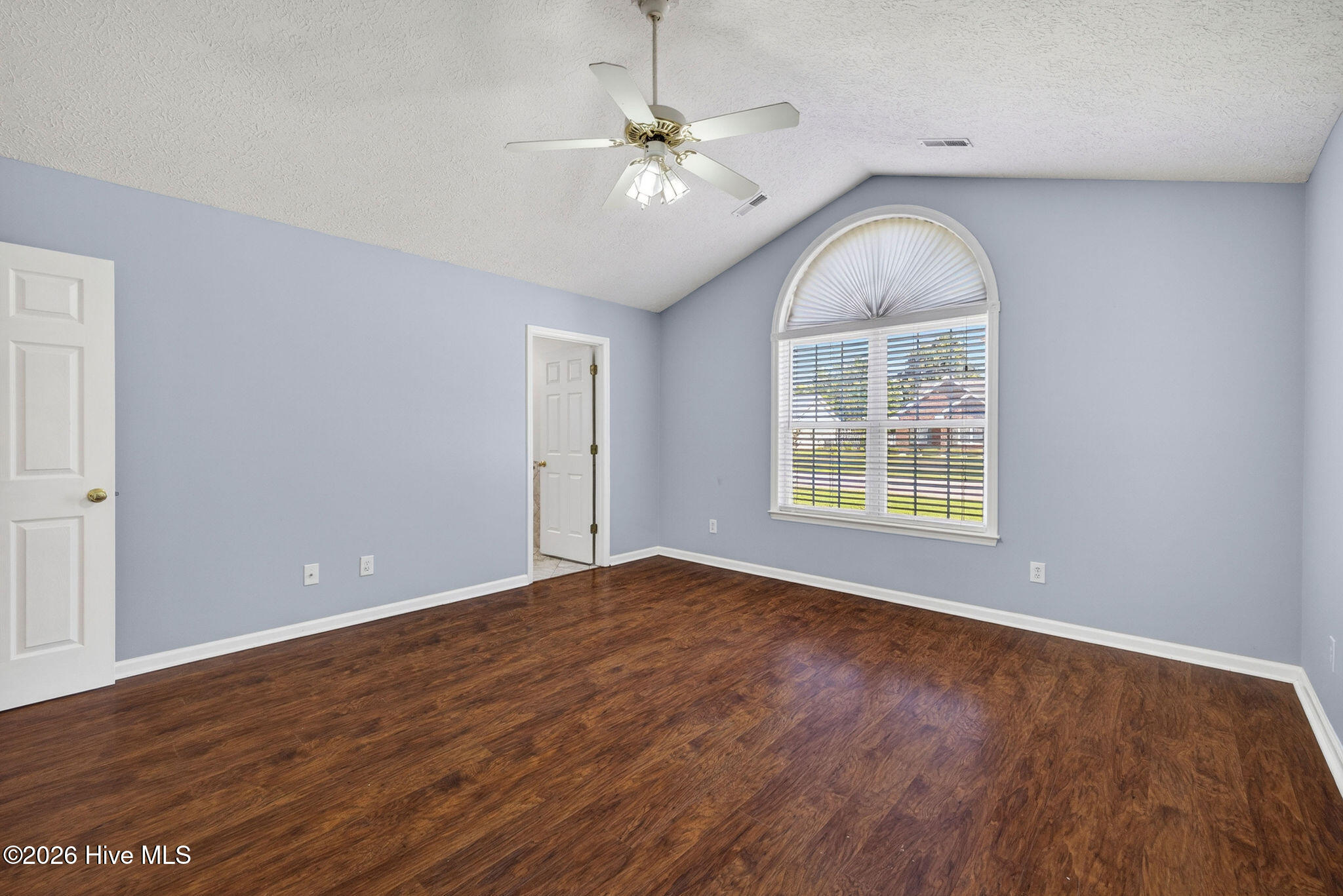 2800 White Road