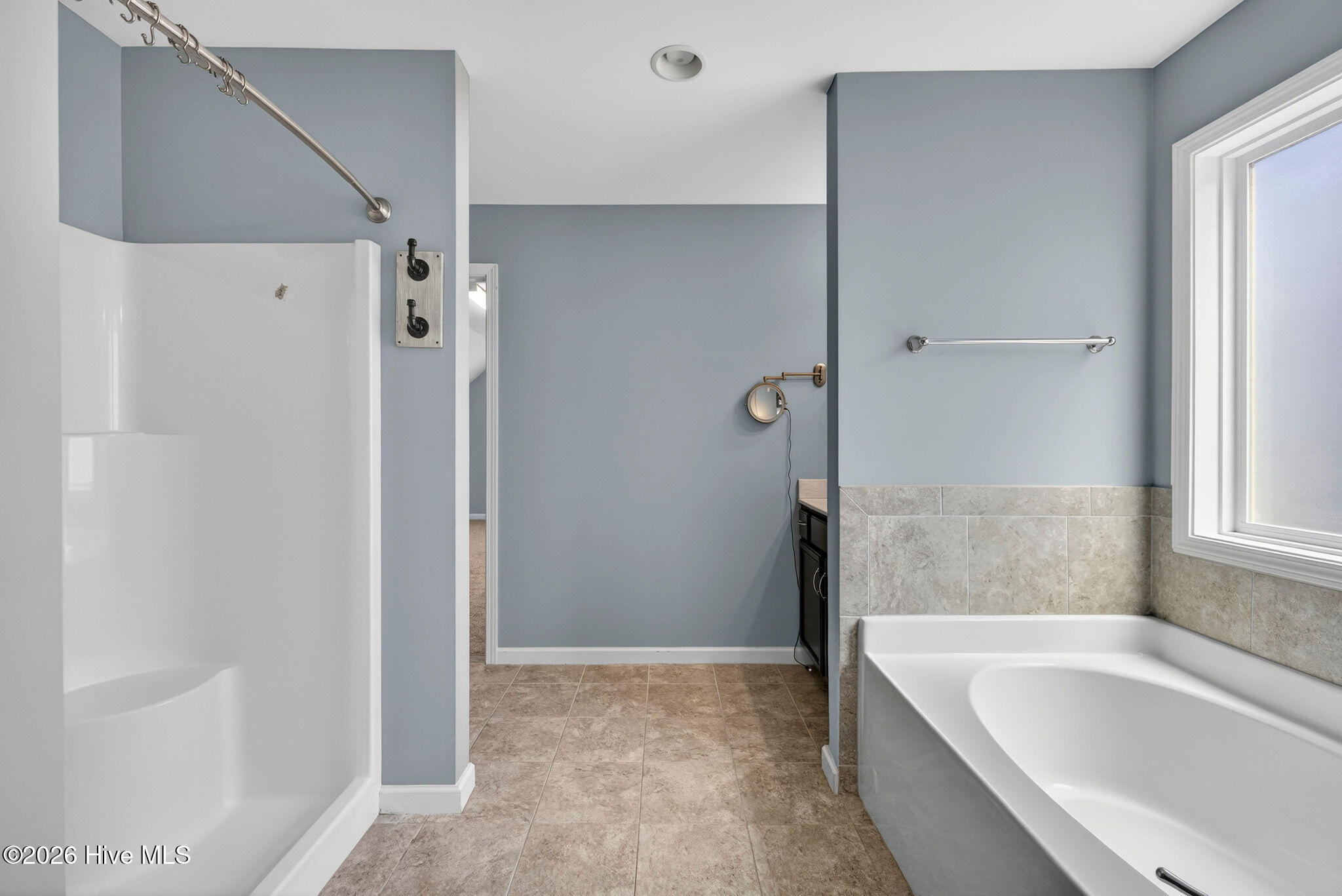 52 Violetear Ridge