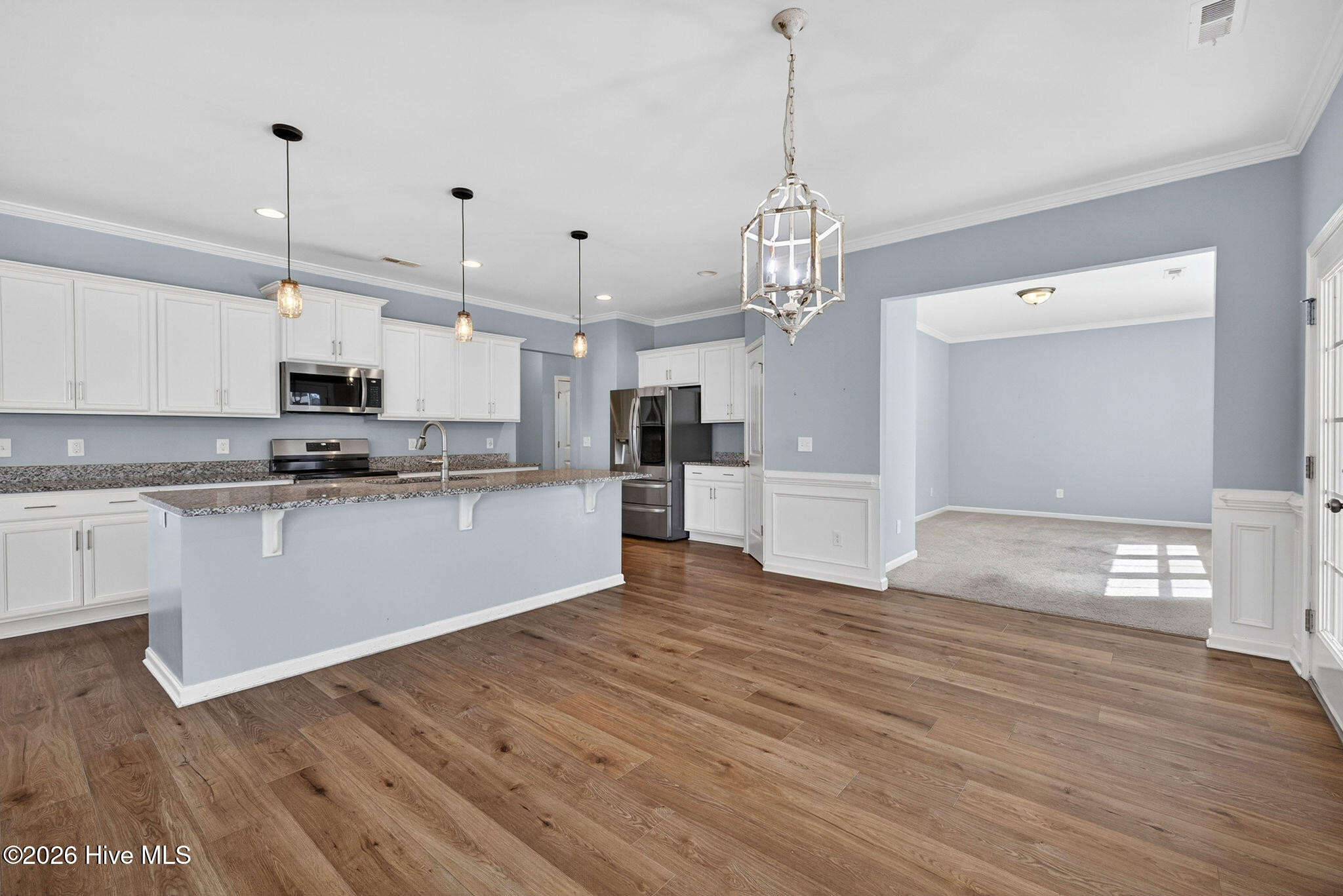 52 Violetear Ridge