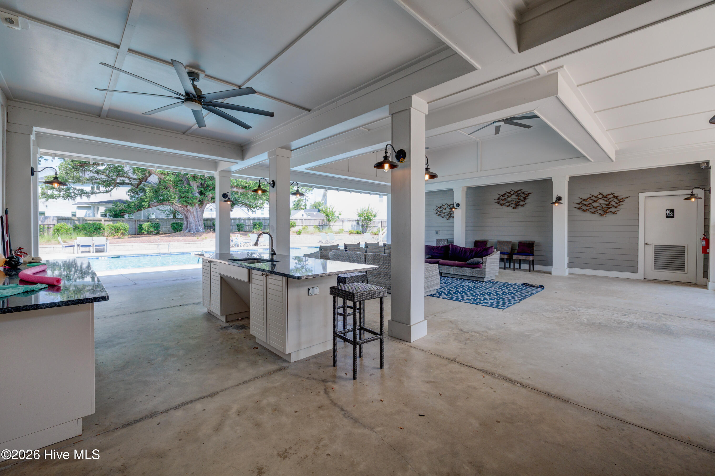 52 Violetear Ridge