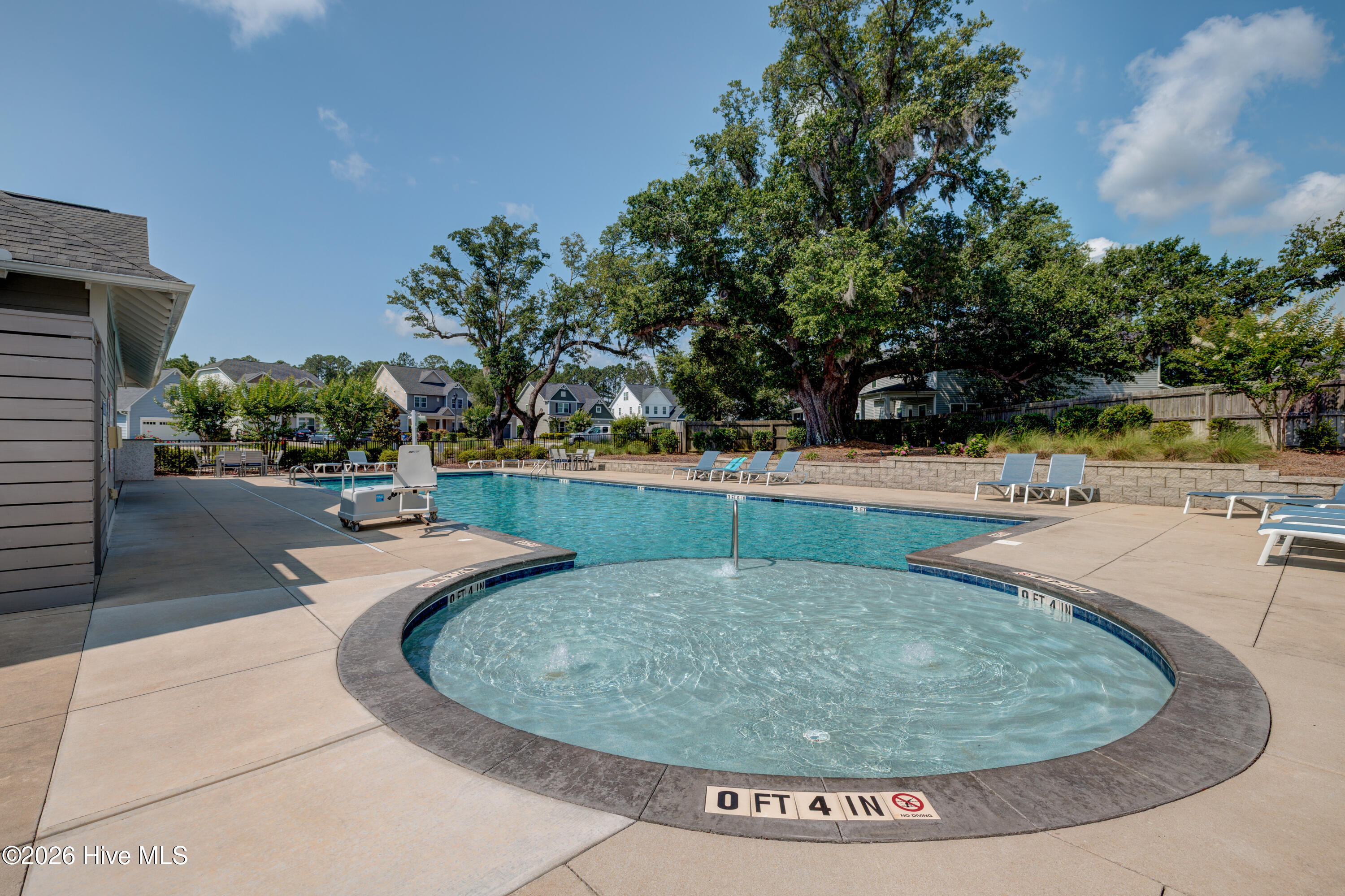 52 Violetear Ridge