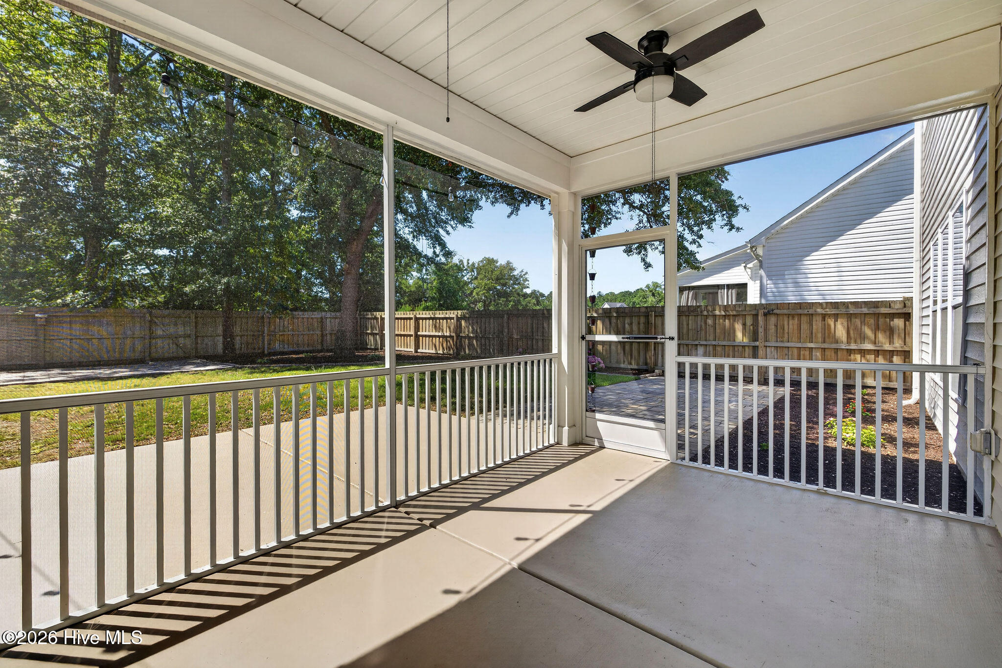 52 Violetear Ridge