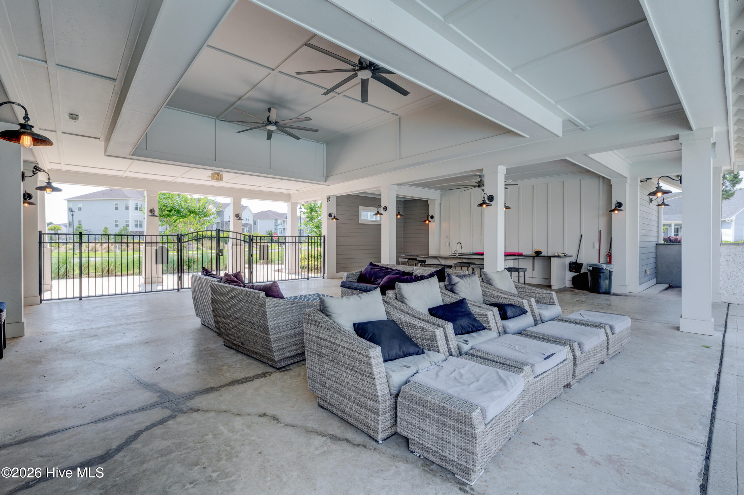 52 Violetear Ridge