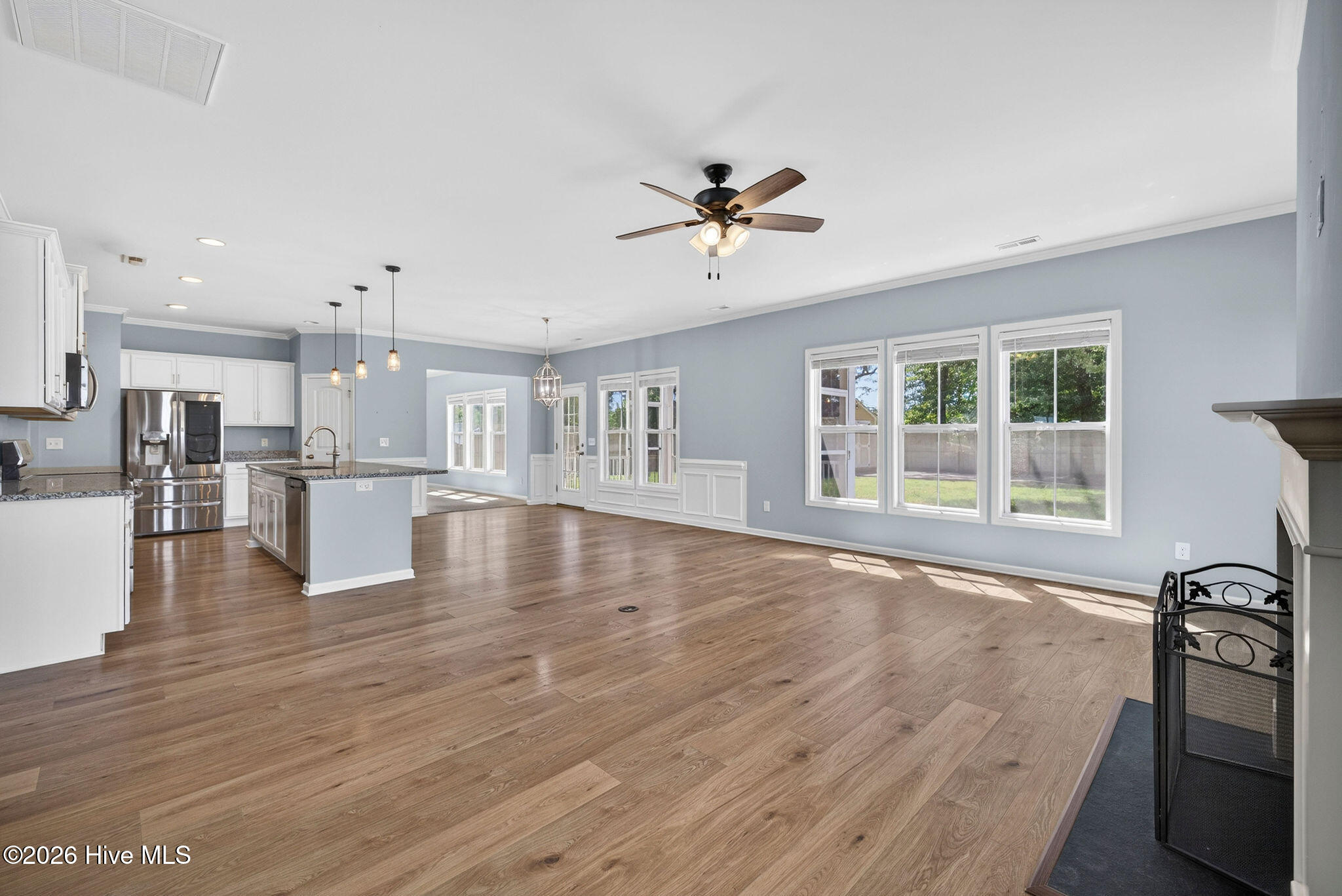 52 Violetear Ridge