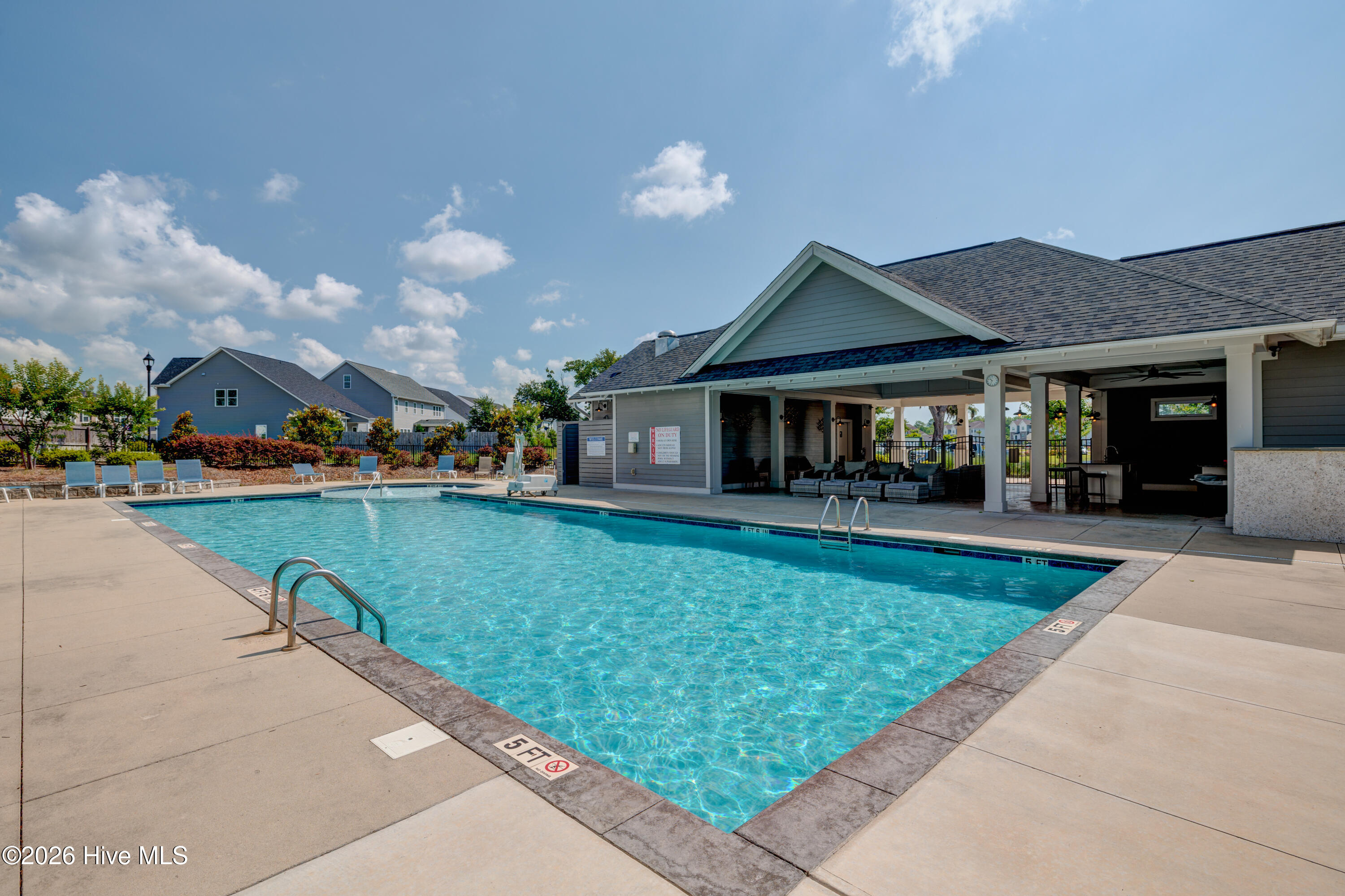 52 Violetear Ridge