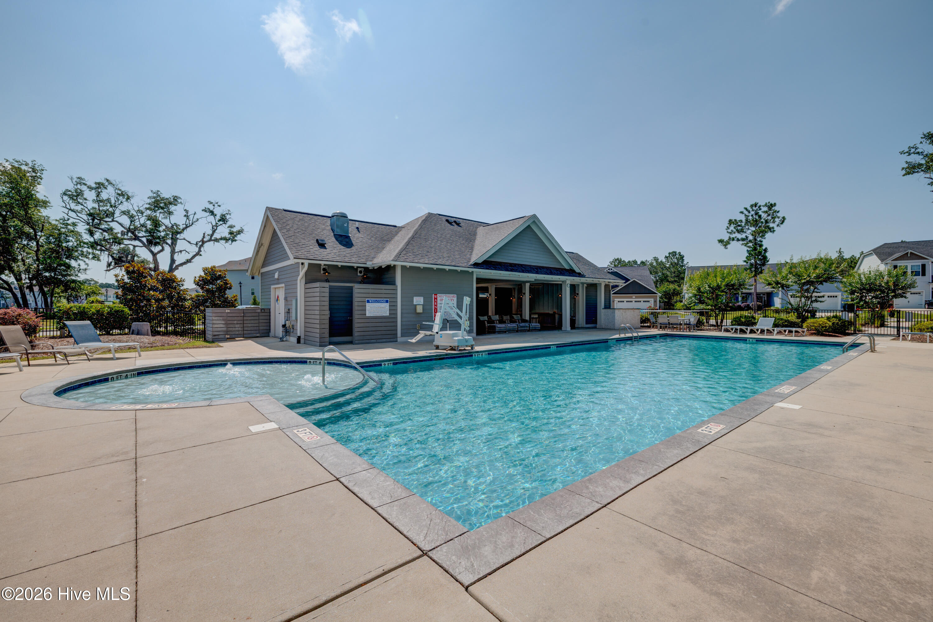 52 Violetear Ridge