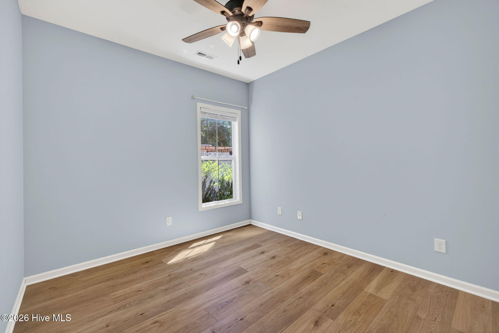 52 Violetear Ridge