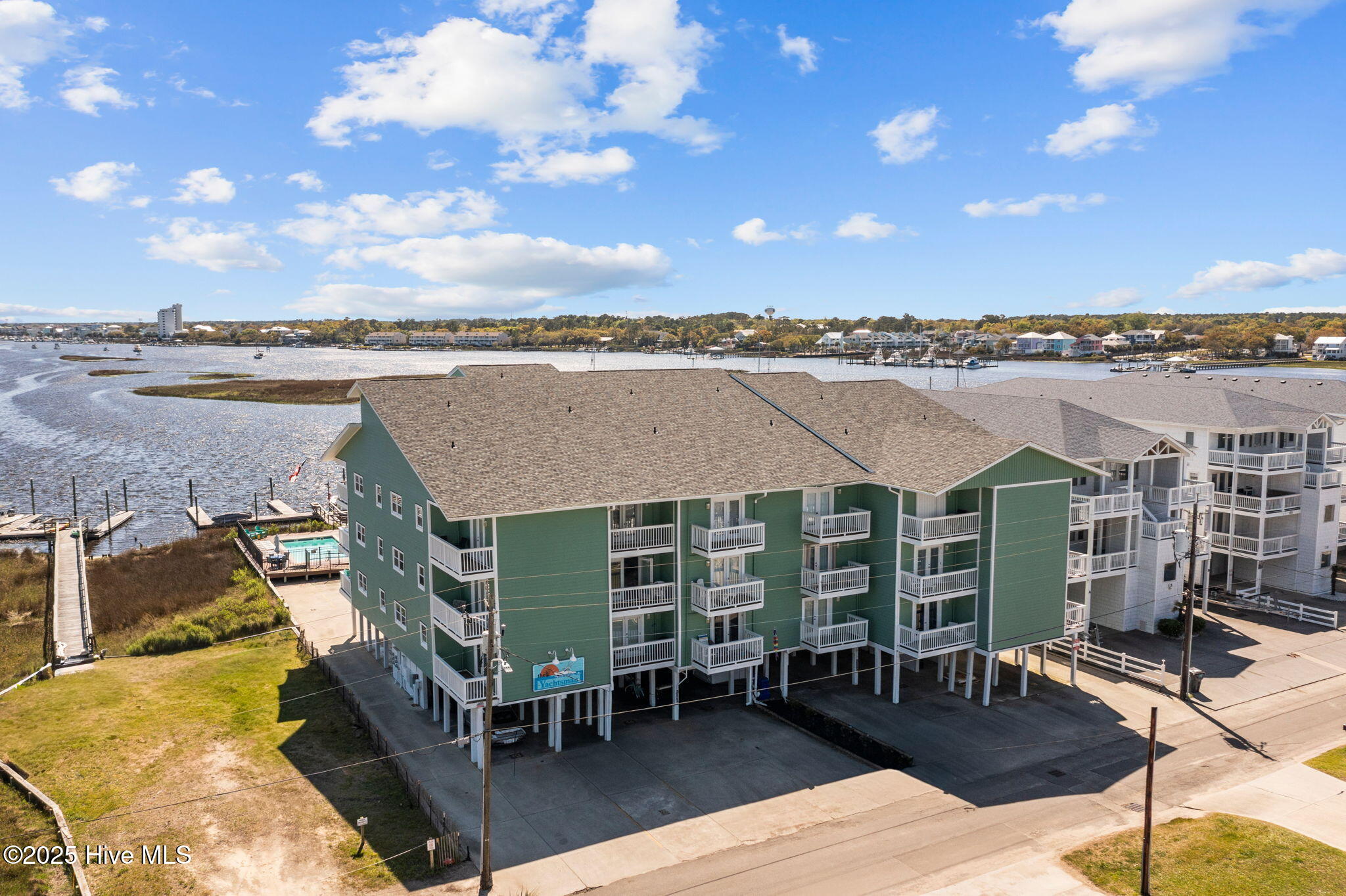 111 Florida Avenue Apt 3
