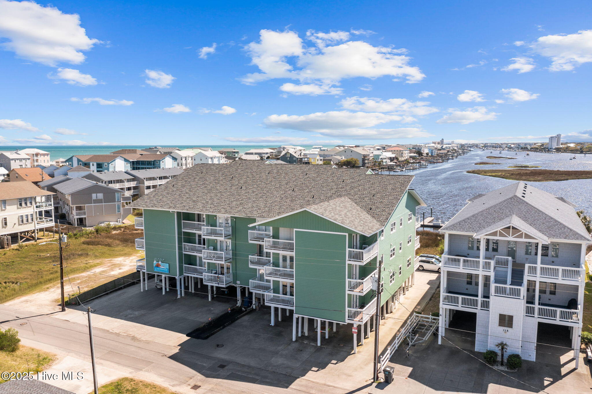 111 Florida Avenue Apt 3