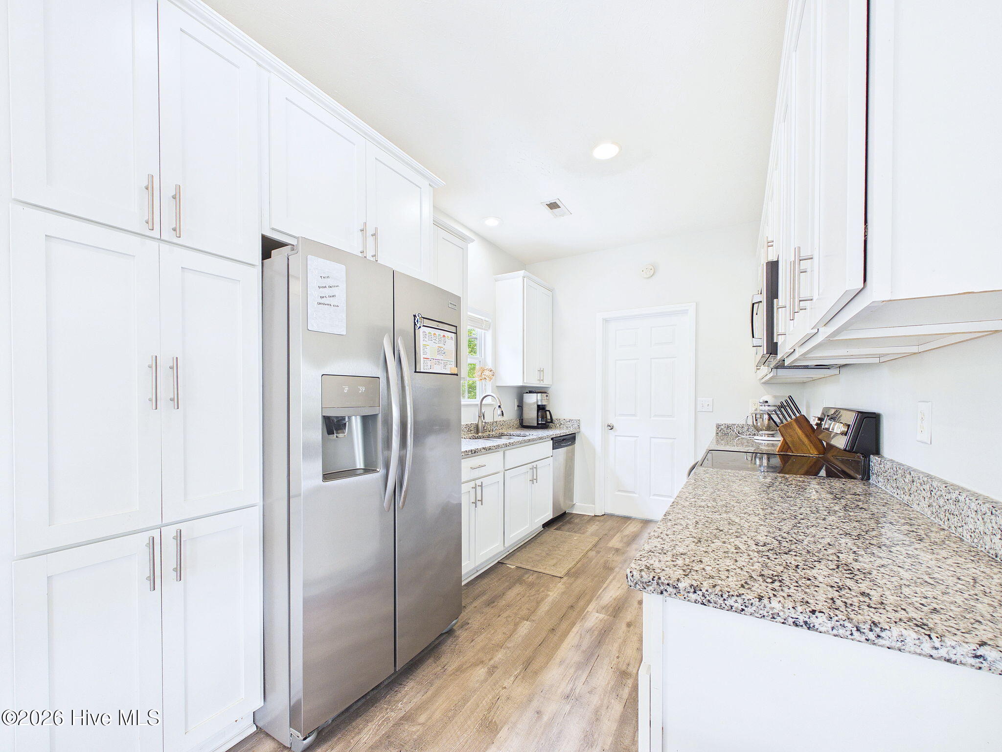 1124 Shelby Court