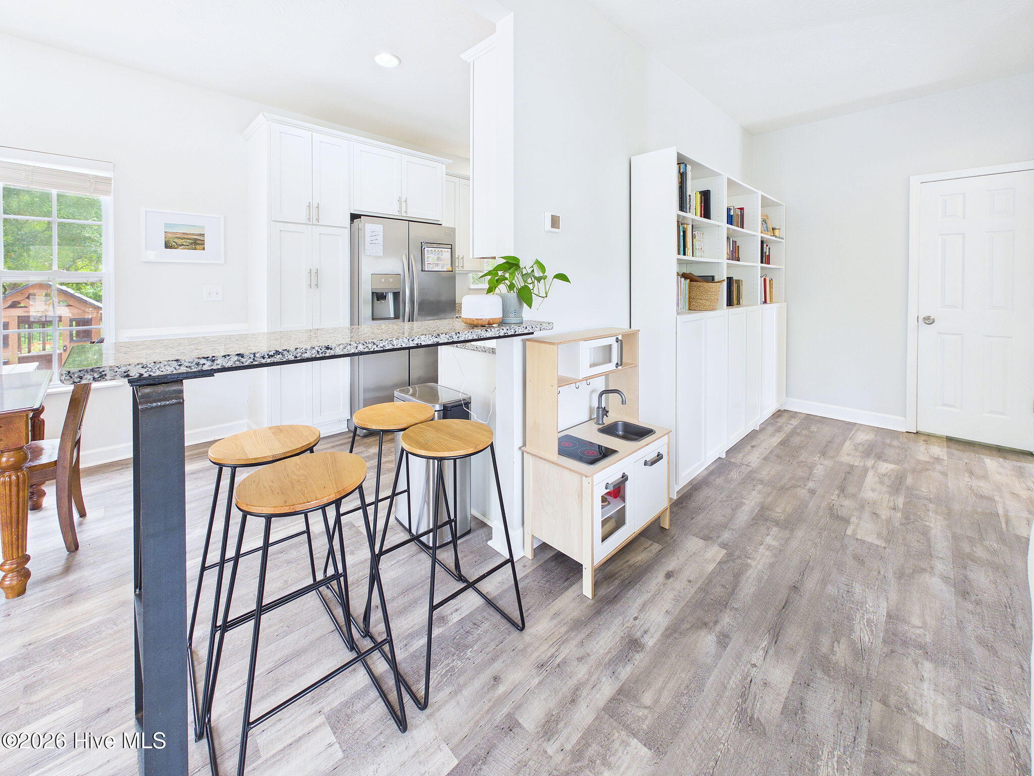 1124 Shelby Court