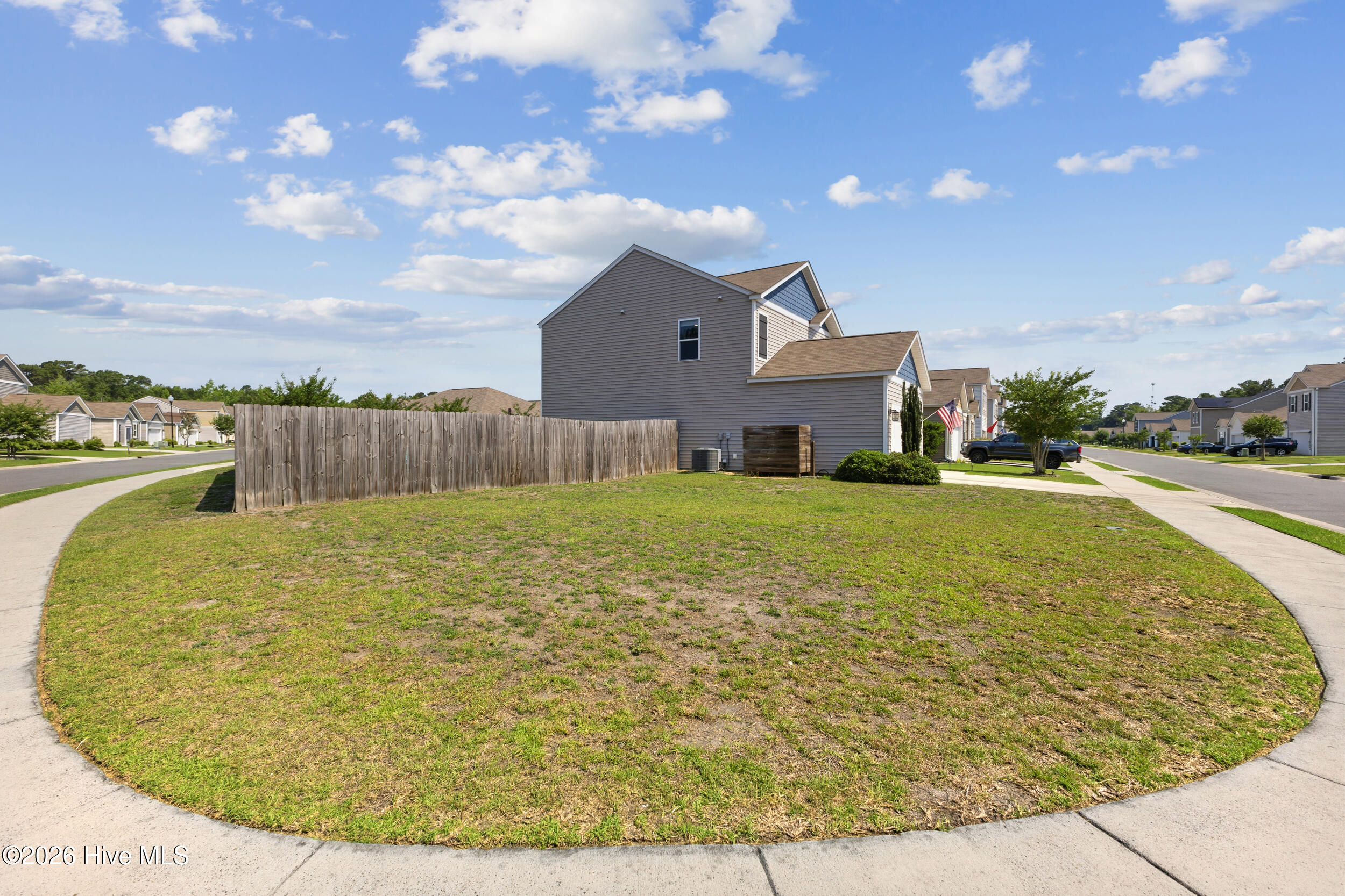 9741 Woodriff Circle NE
