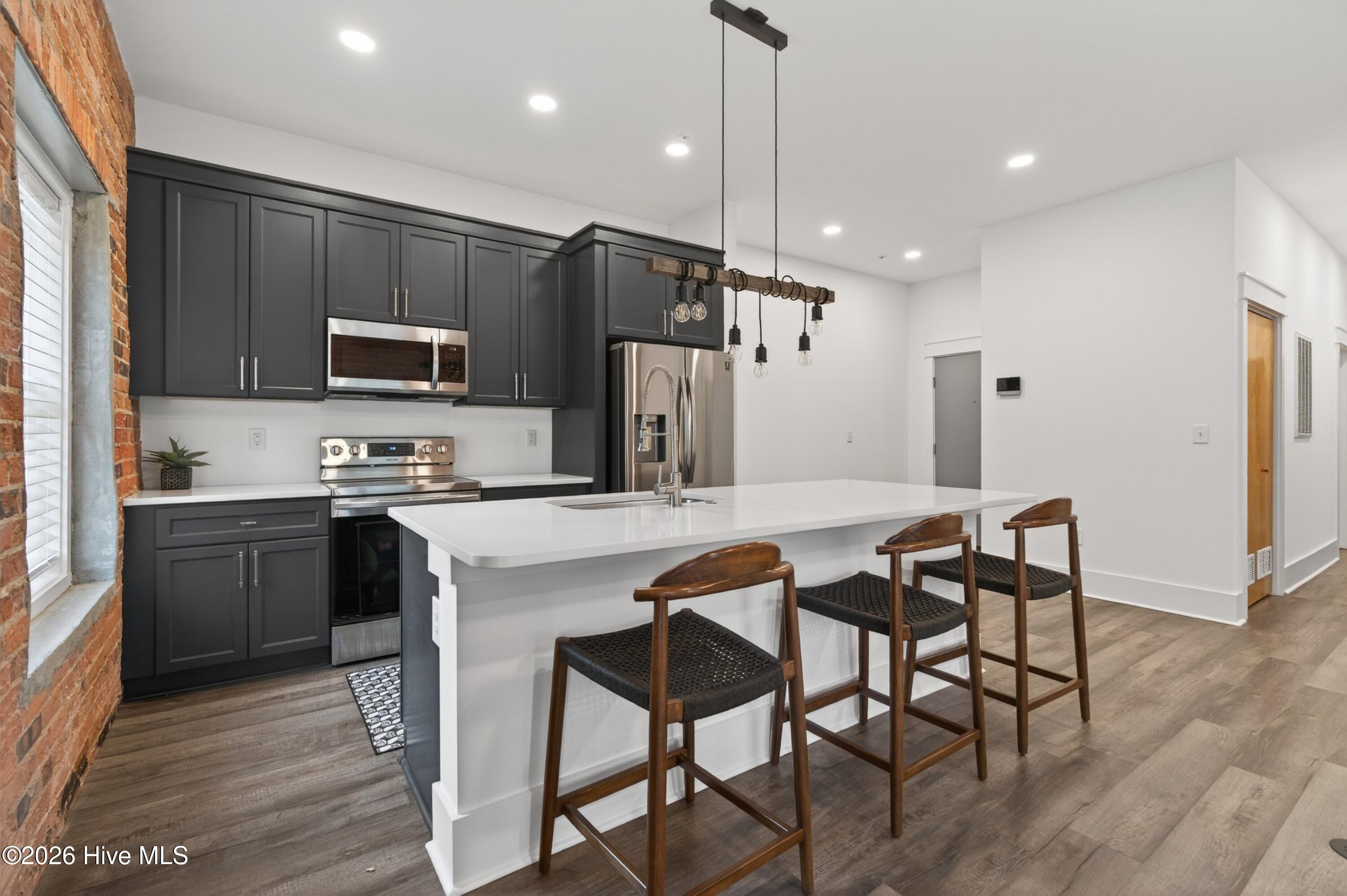 614 Peacock Lane Apt 1