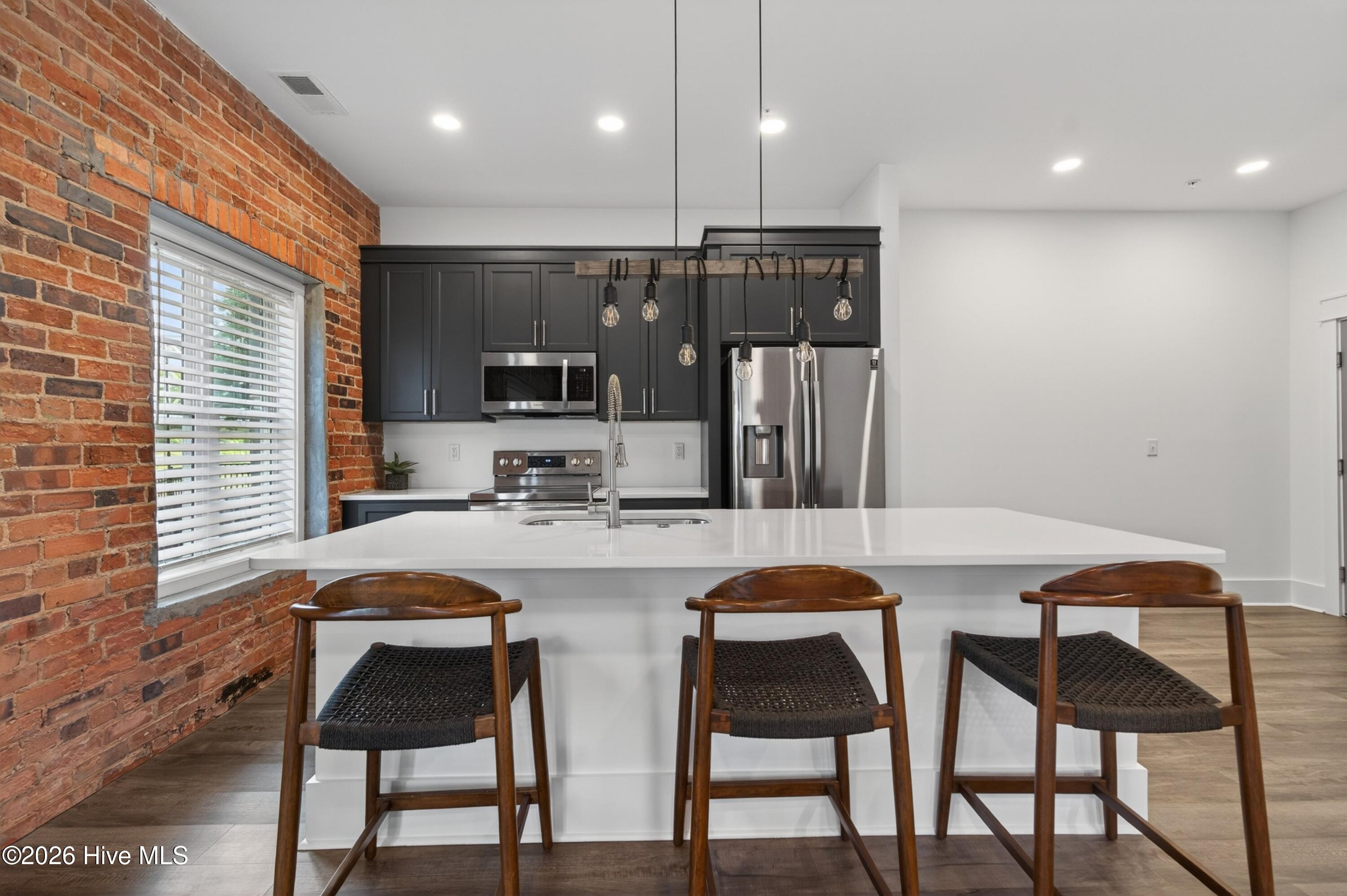 614 Peacock Lane Apt 1