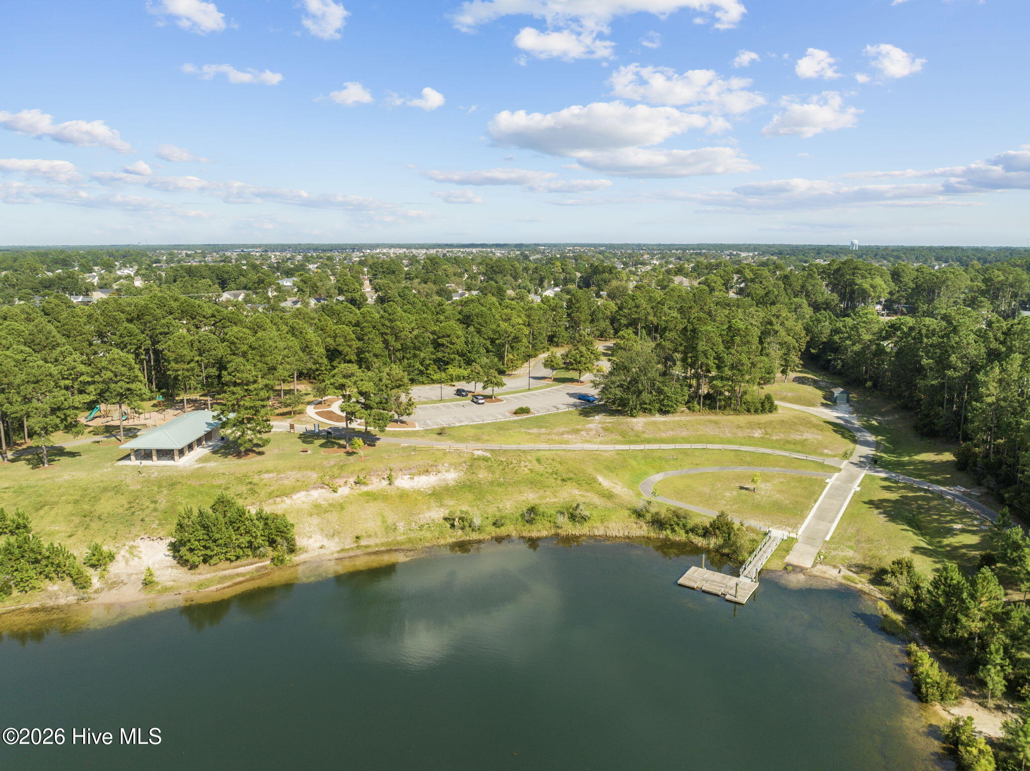 6122 Northshore Drive
