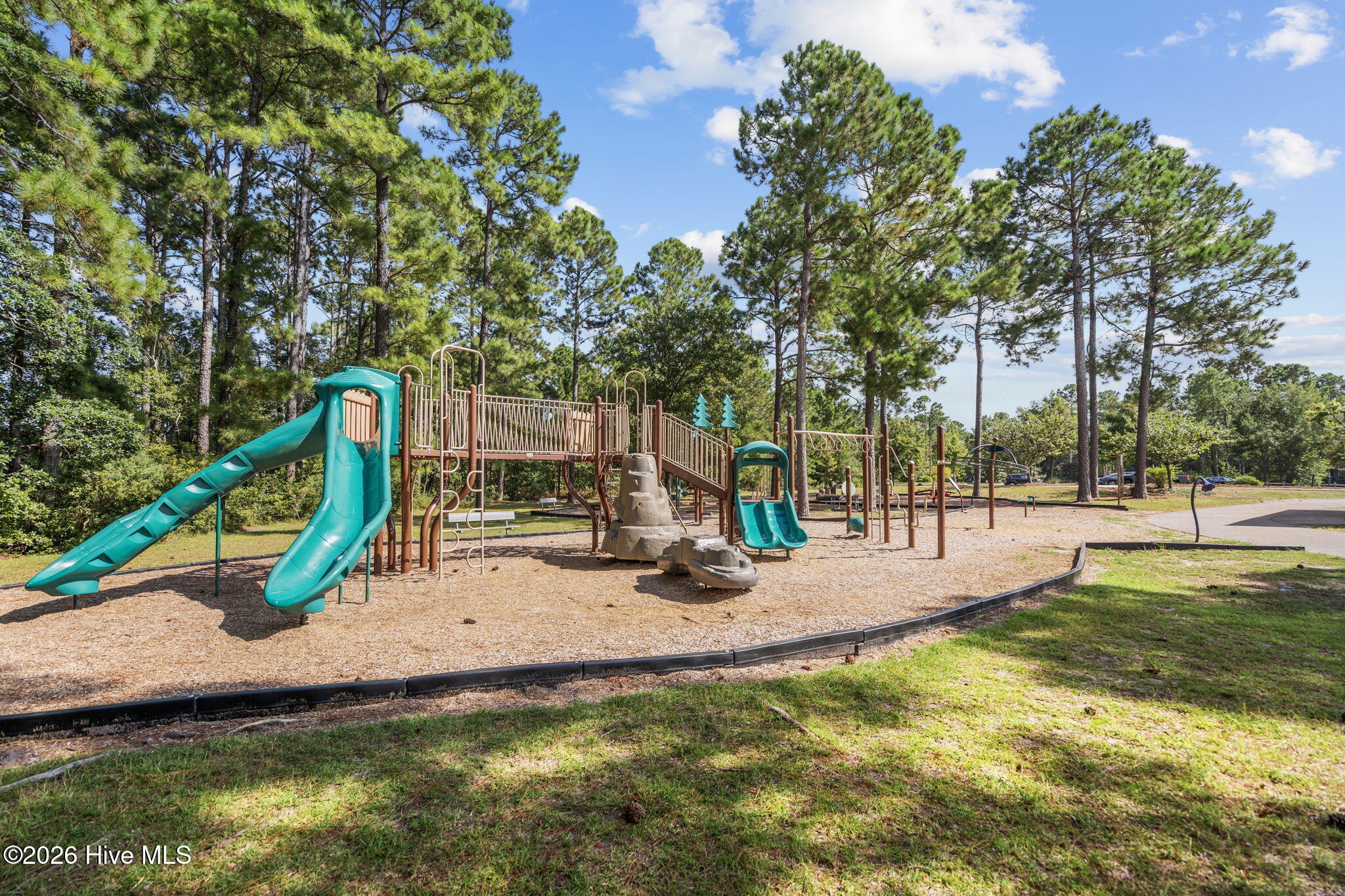 6122 Northshore Drive