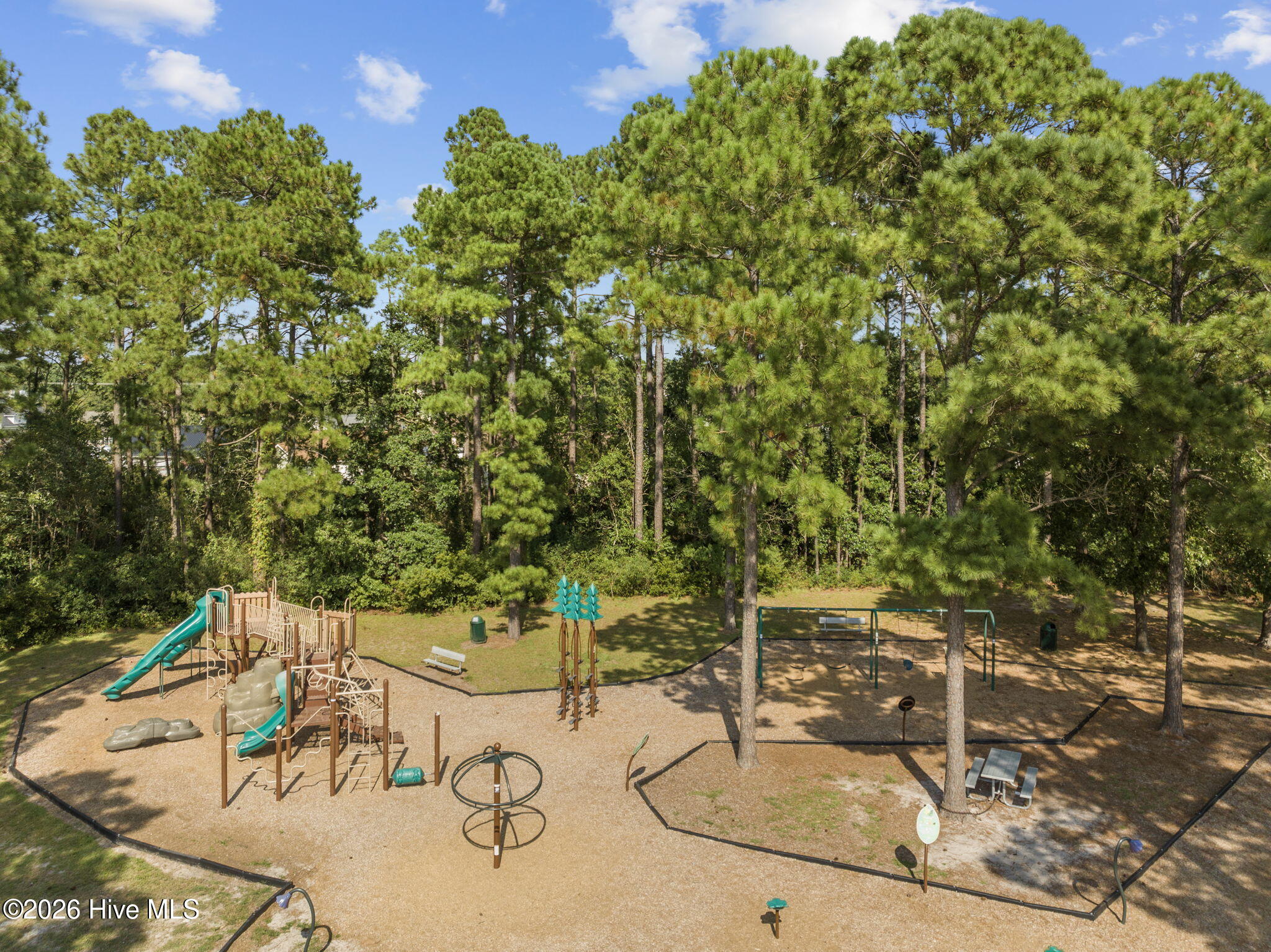 6122 Northshore Drive
