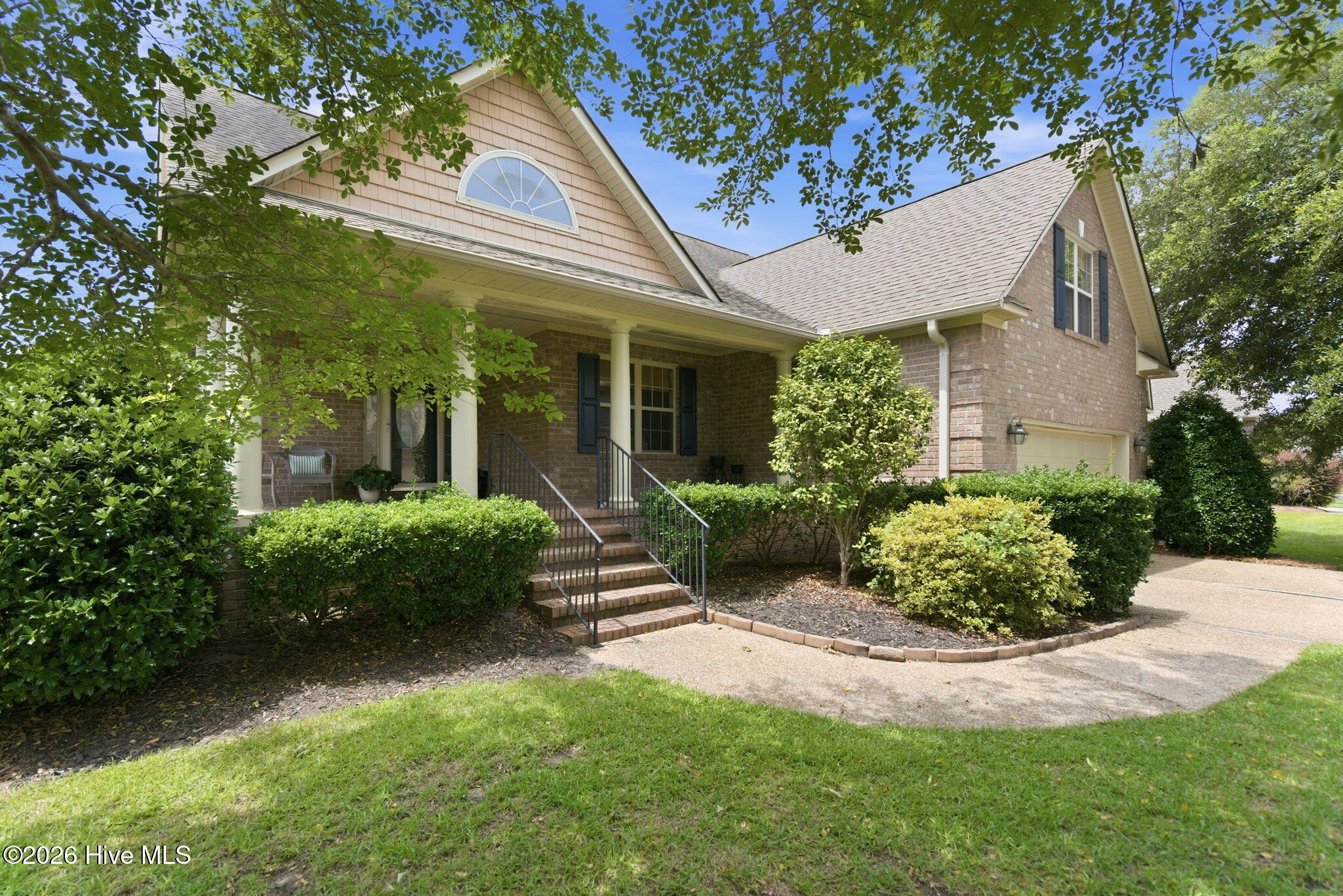 6122 Northshore Drive