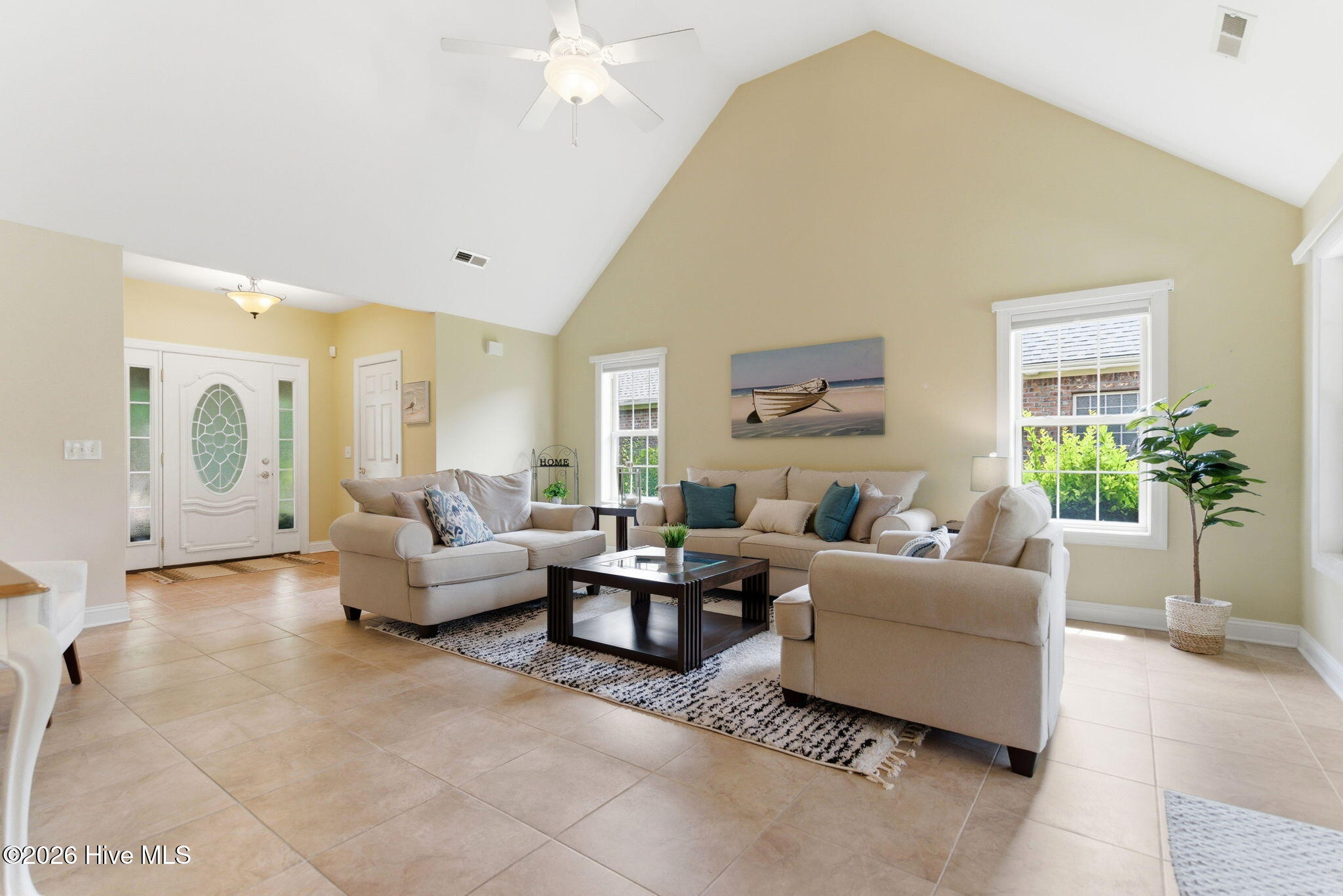 6122 Northshore Drive