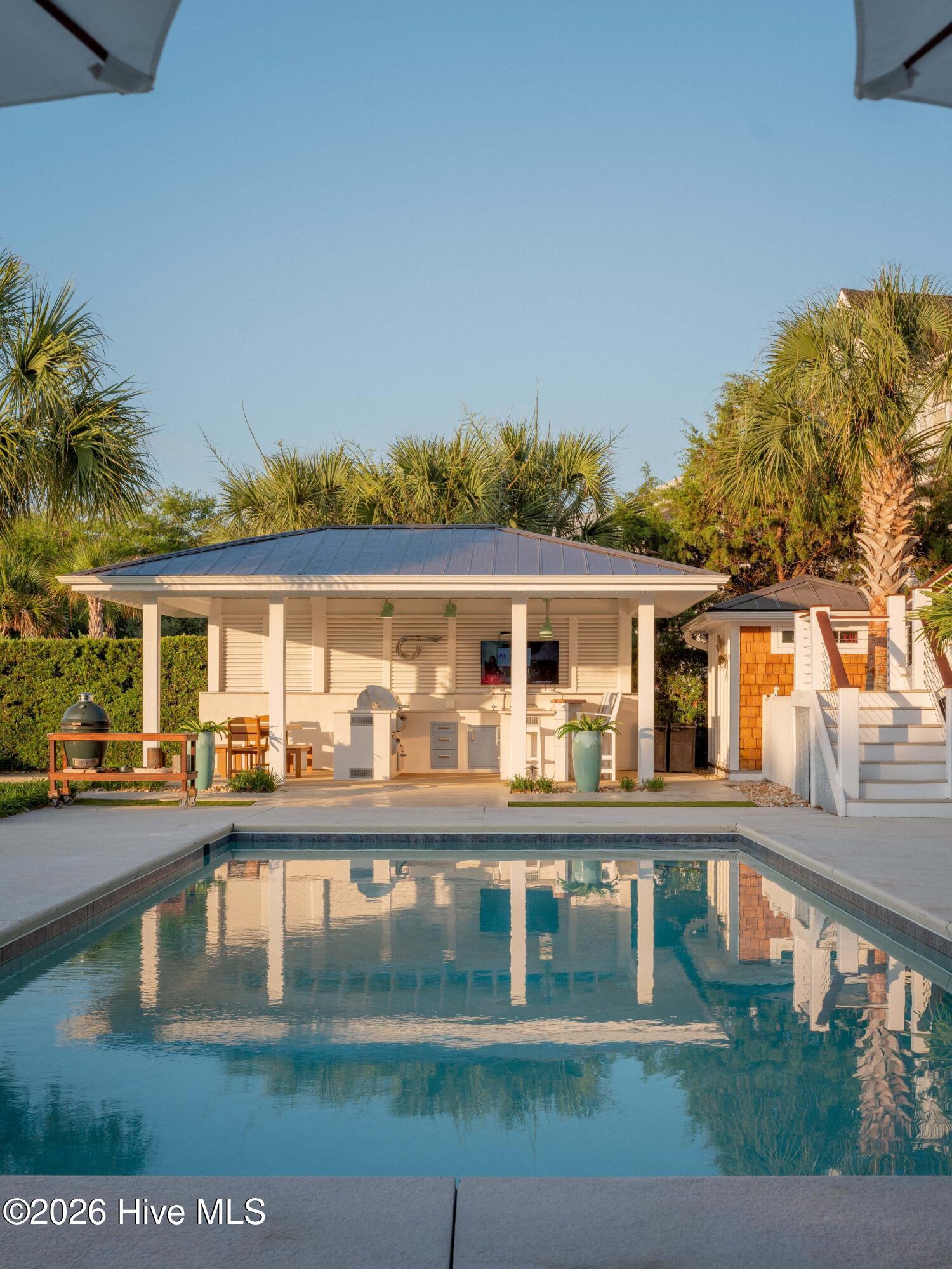 311 Cabbage Inlet Lane