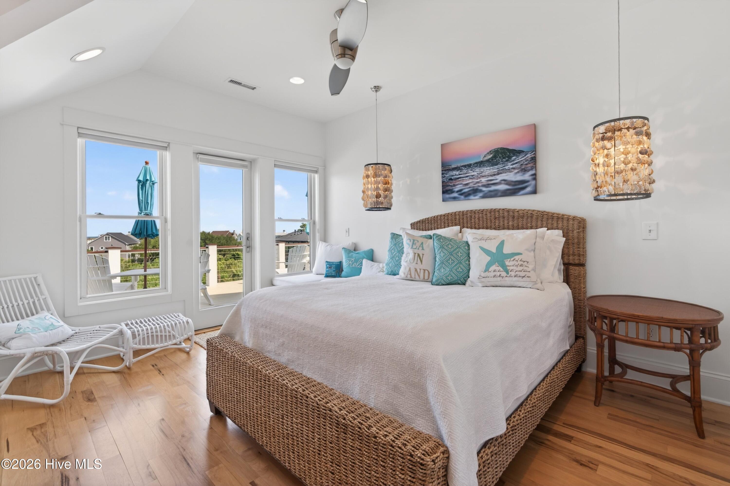 311 Cabbage Inlet Lane