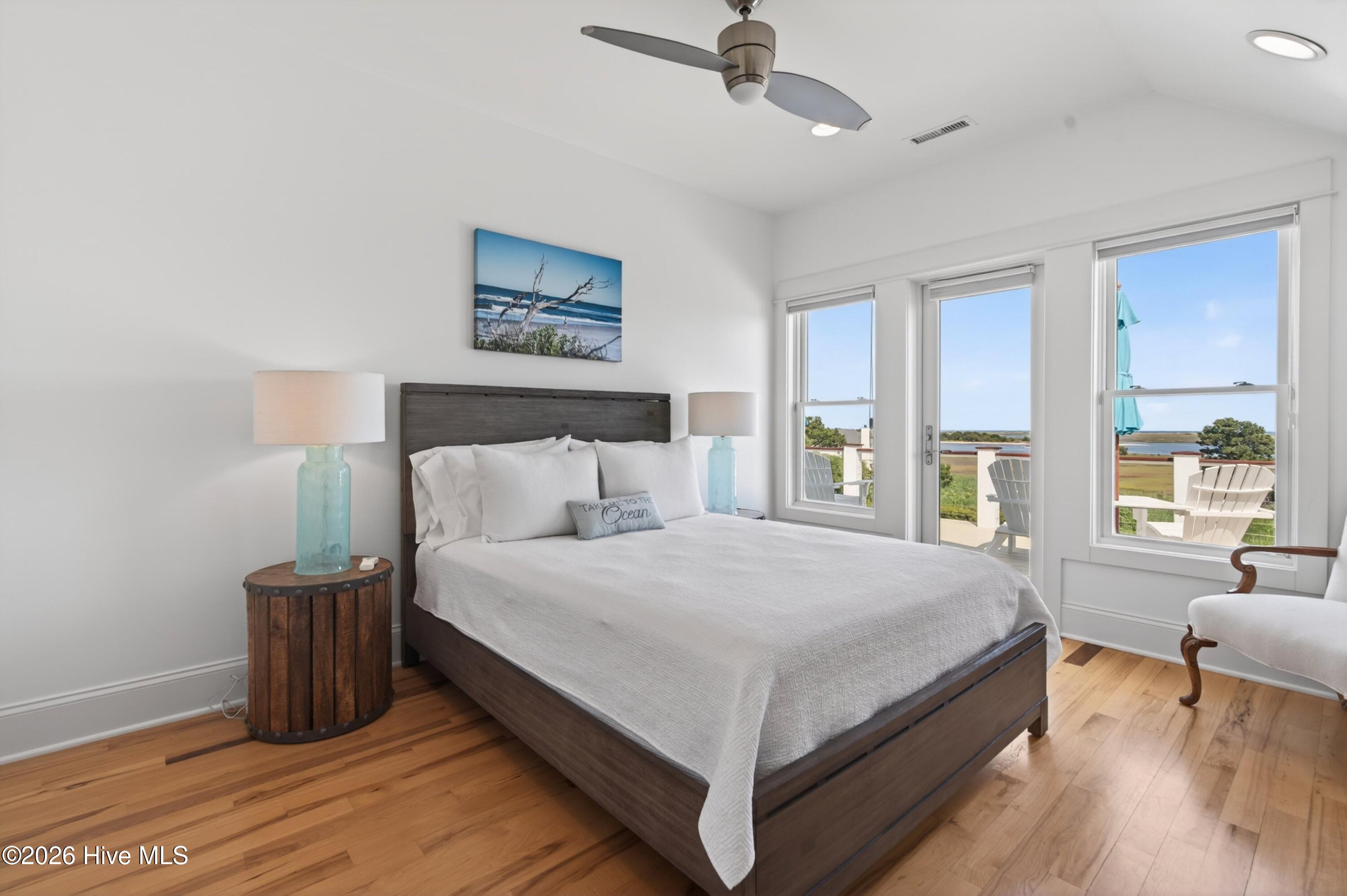 311 Cabbage Inlet Lane