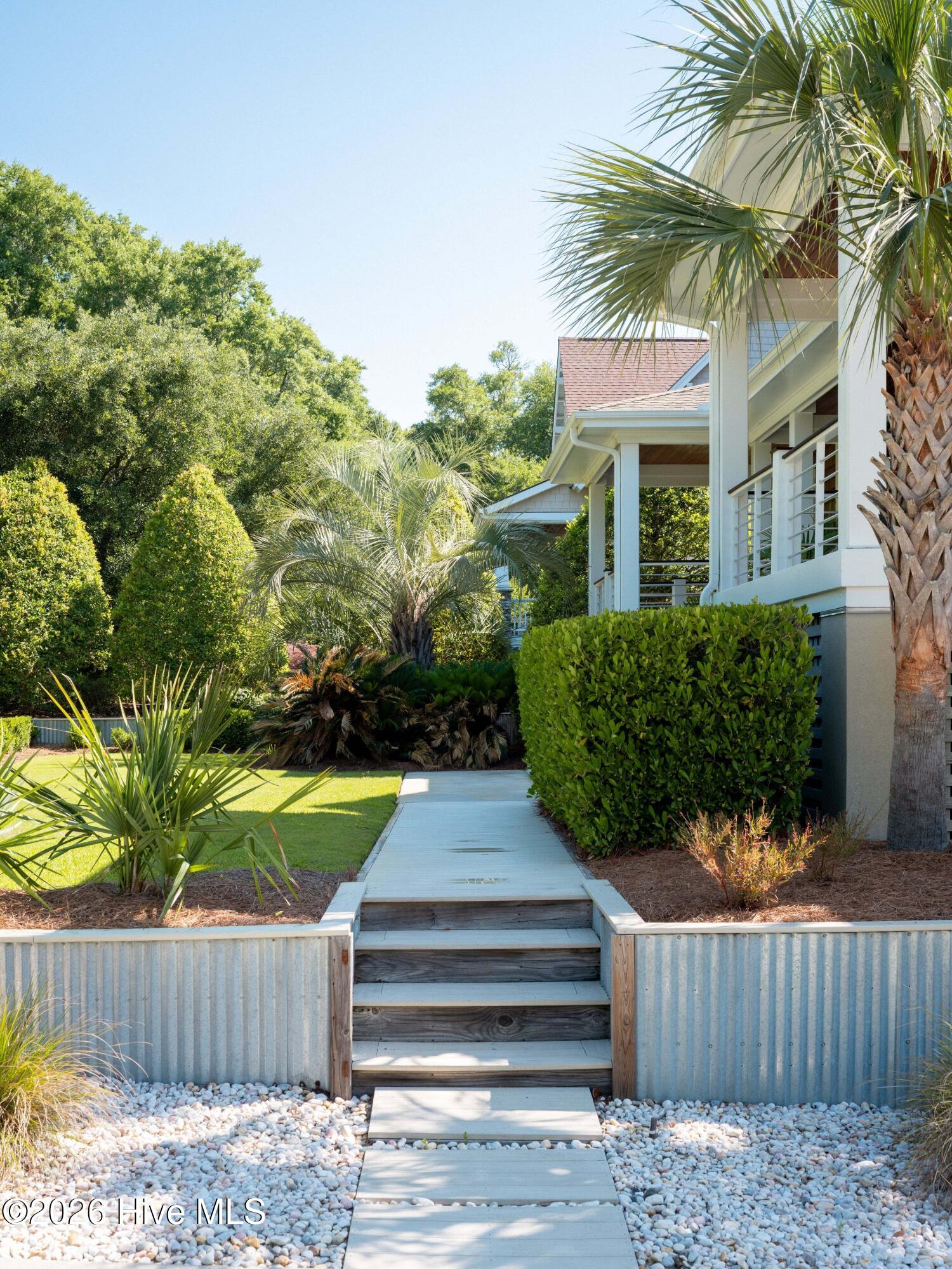 311 Cabbage Inlet Lane