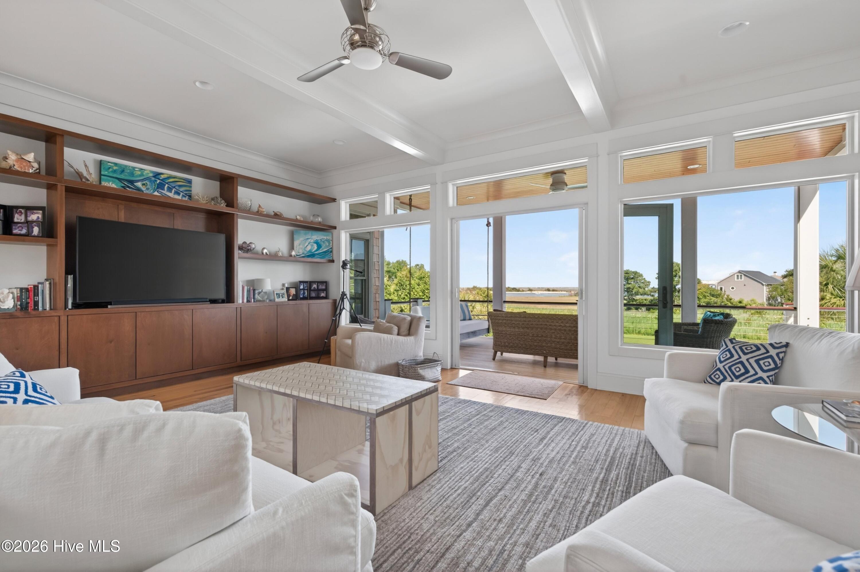 311 Cabbage Inlet Lane