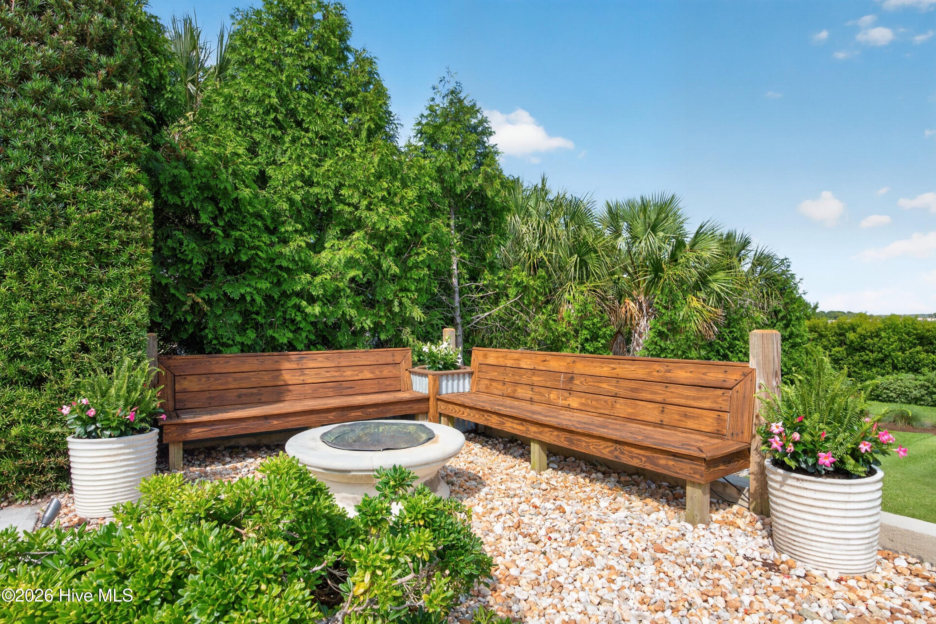 311 Cabbage Inlet Lane