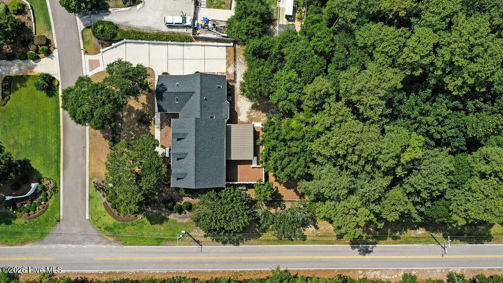 5617 Maxwell Place