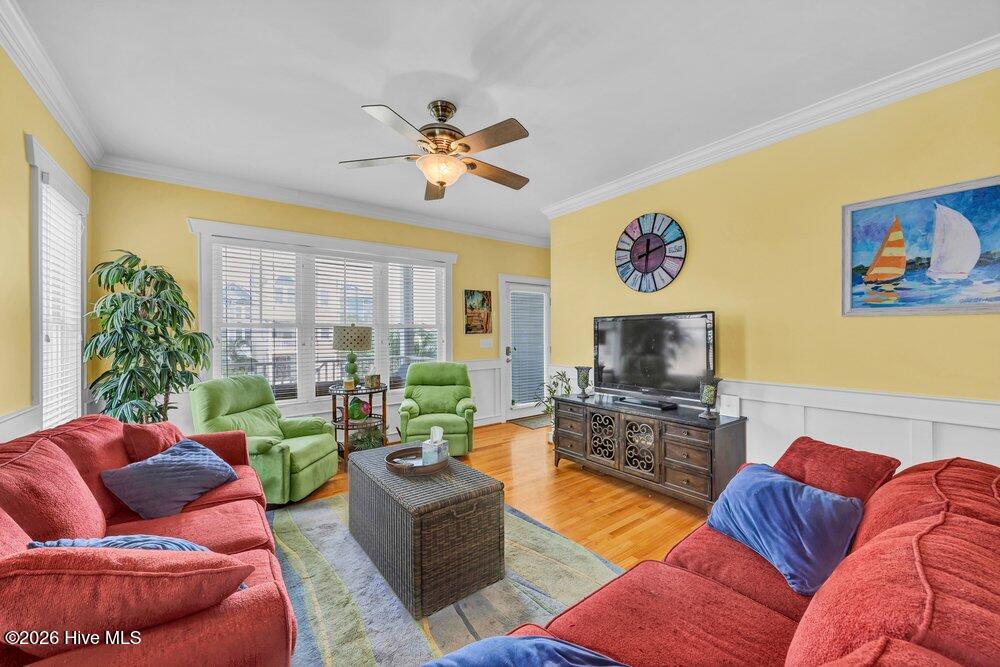 1218 Lake Park Boulevard S 1