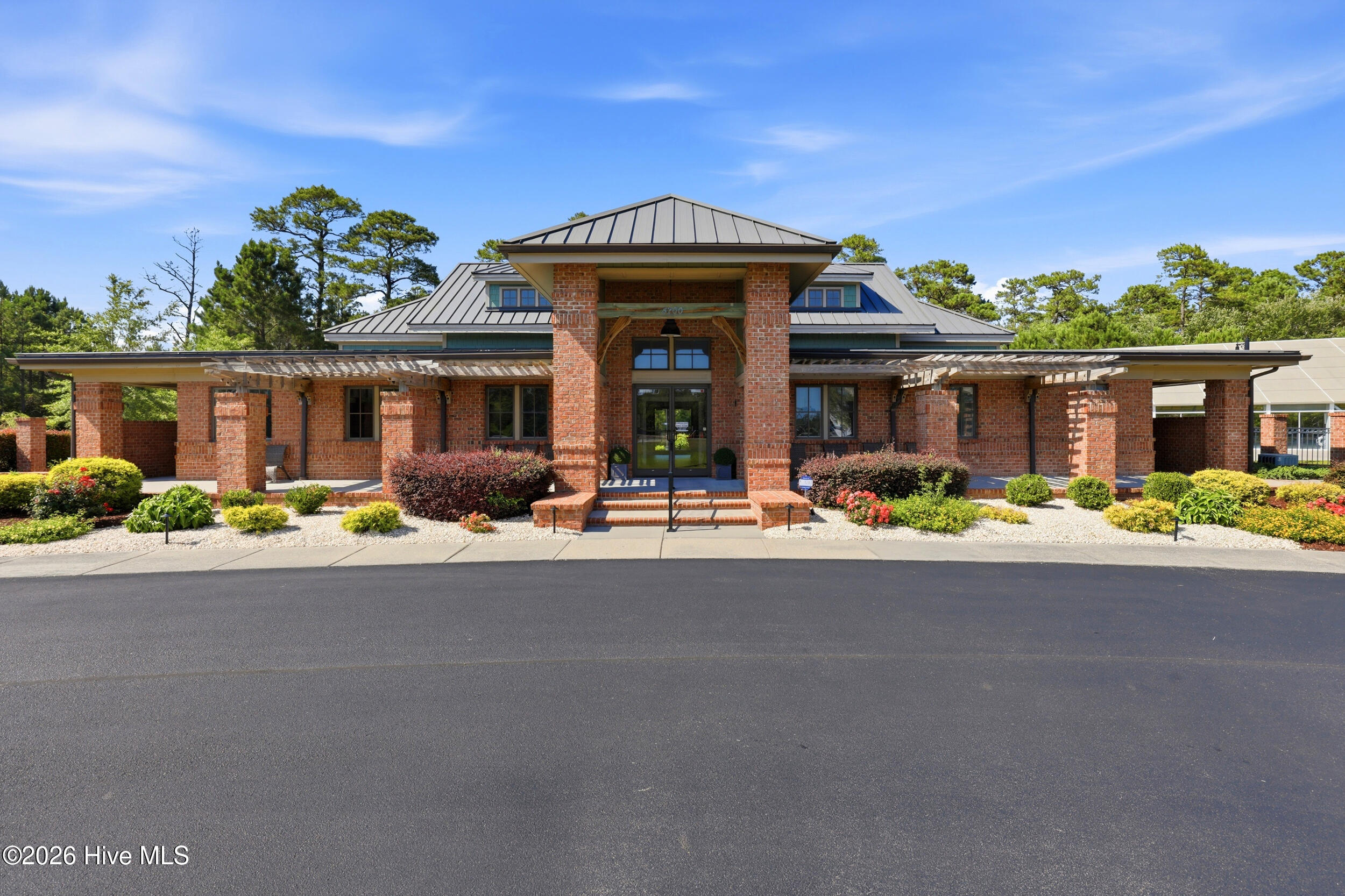 4892 Streamwood Circle