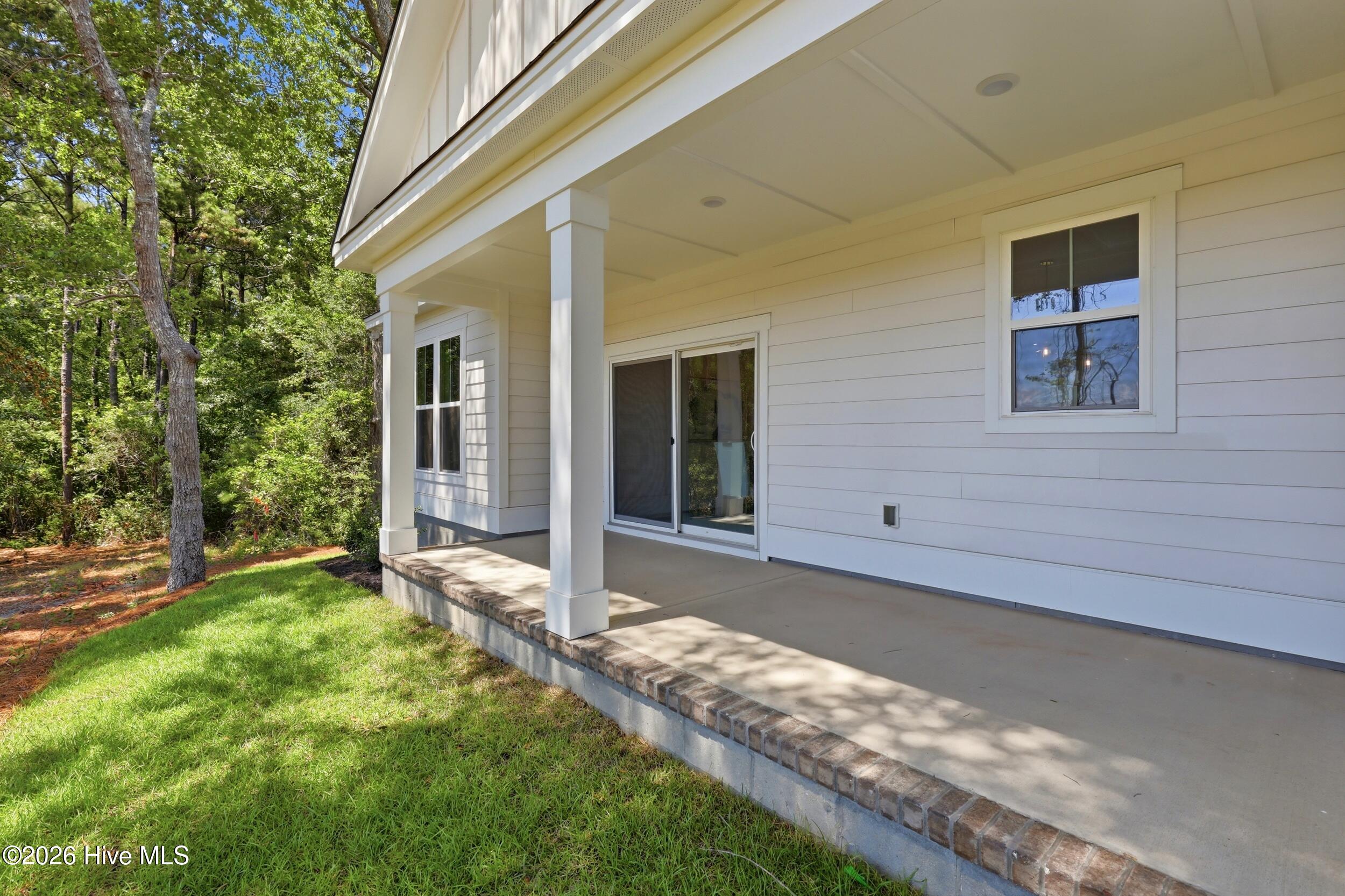 4892 Streamwood Circle