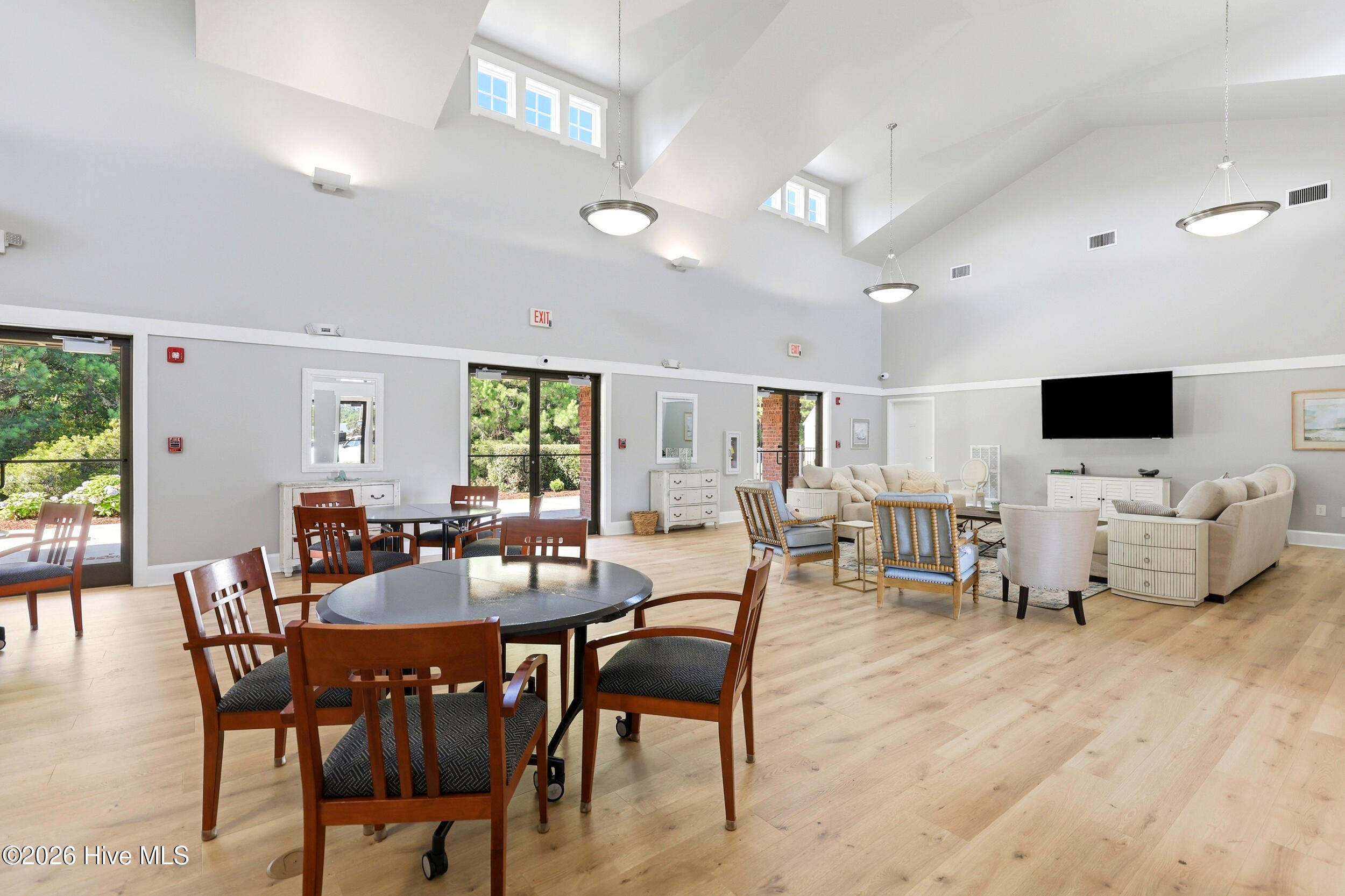 4892 Streamwood Circle