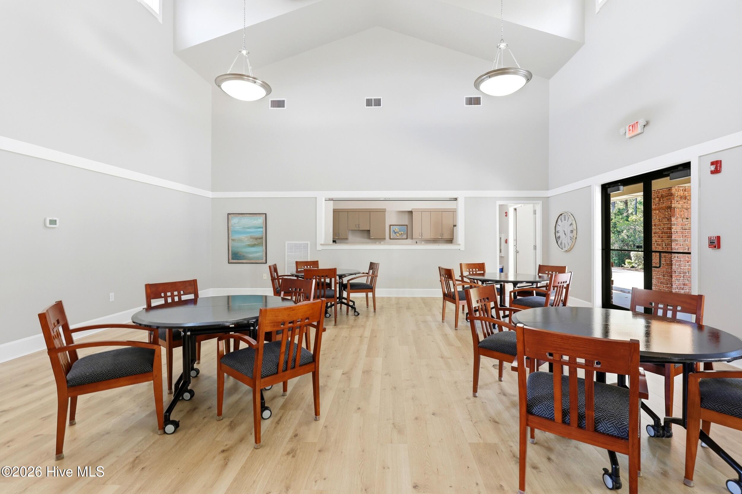 4892 Streamwood Circle