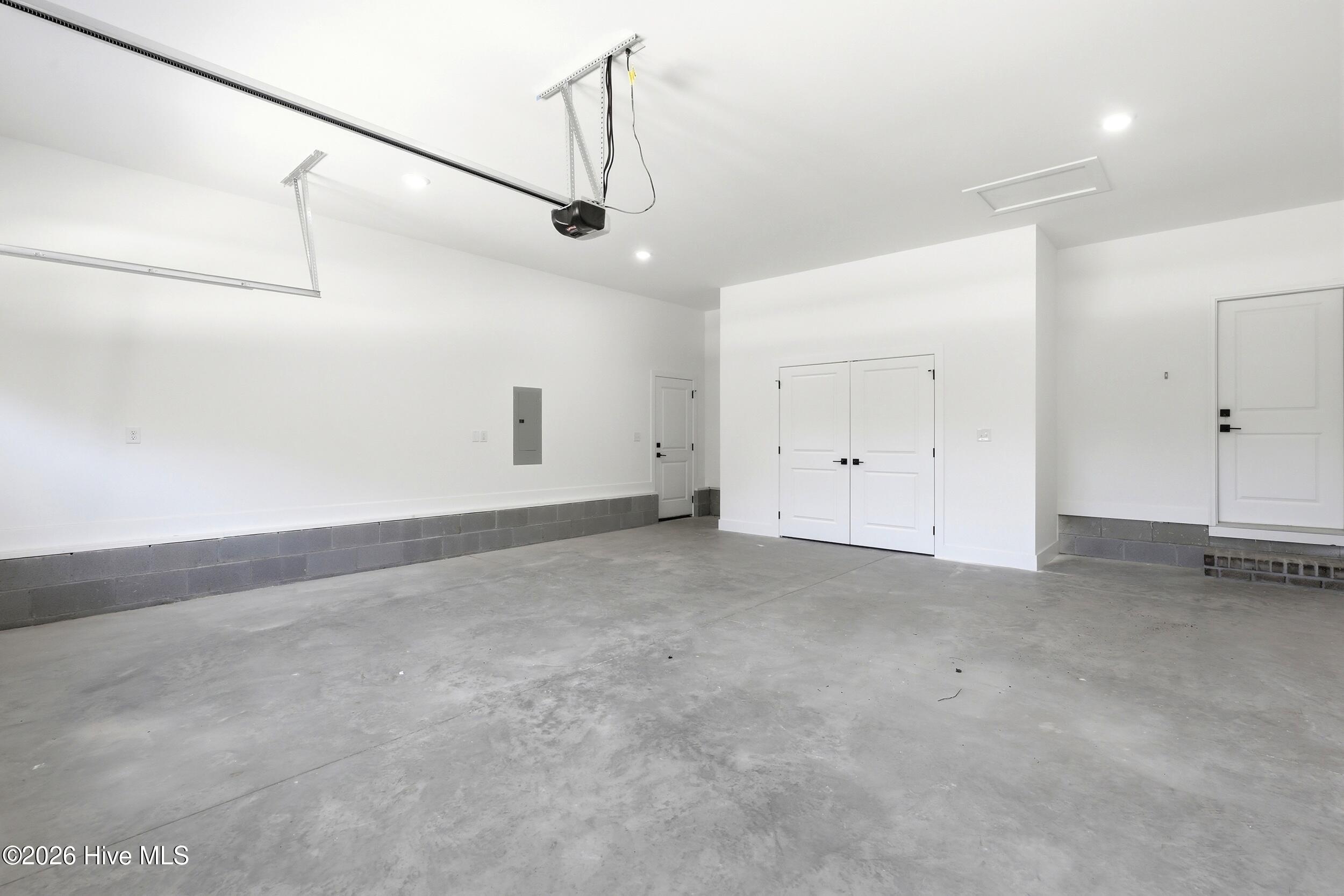 4892 Streamwood Circle