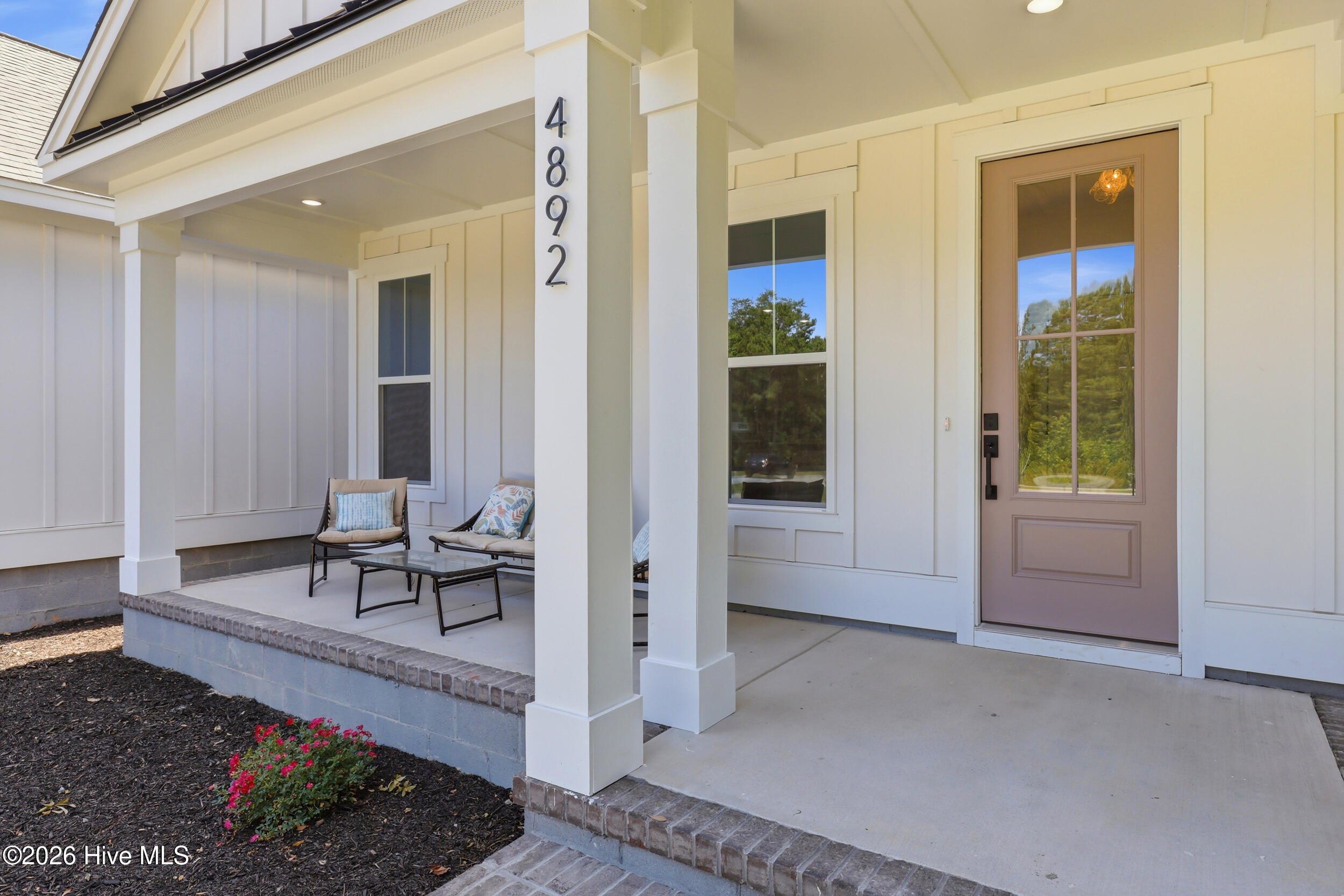 4892 Streamwood Circle