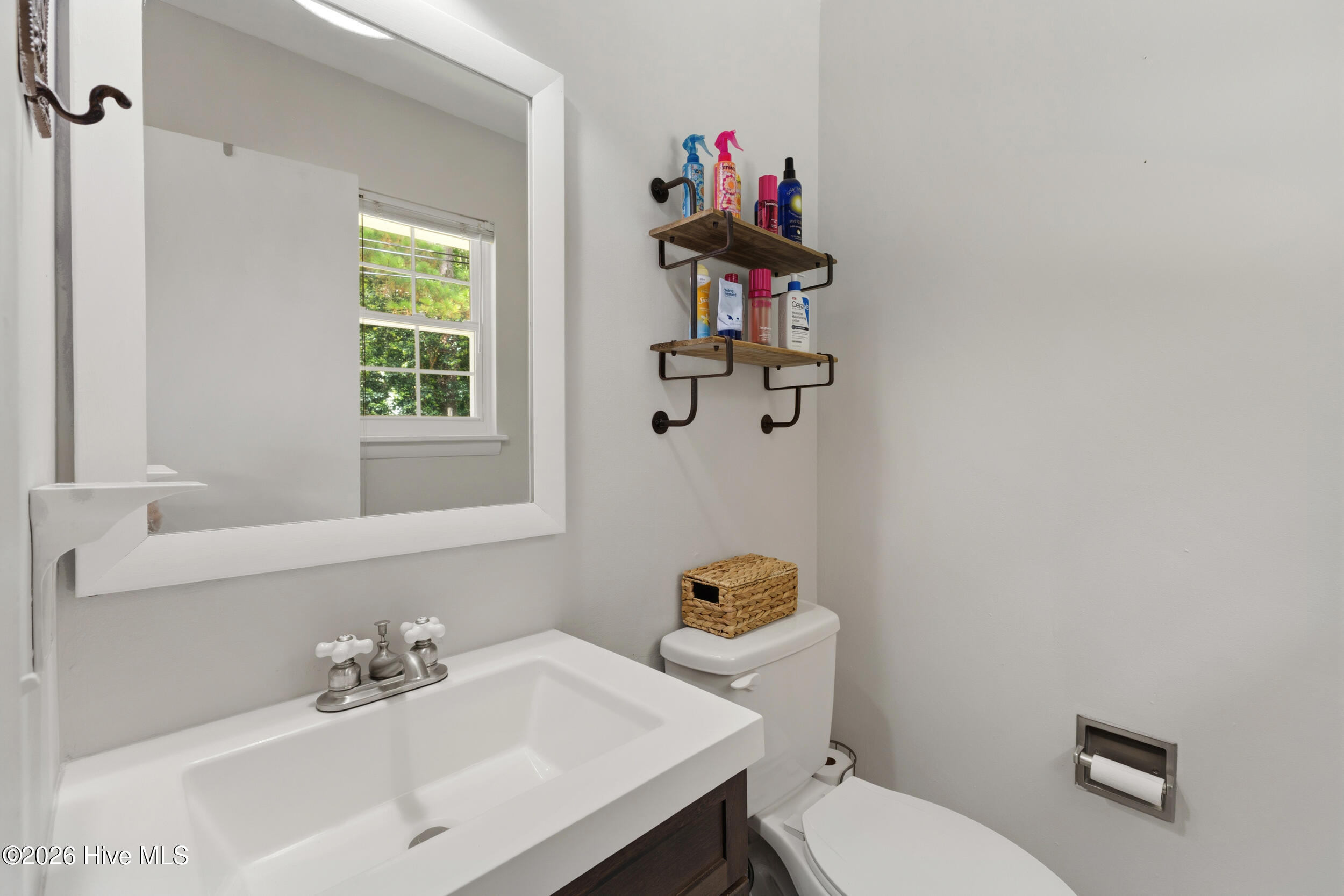 4109 Lynbrook Drive