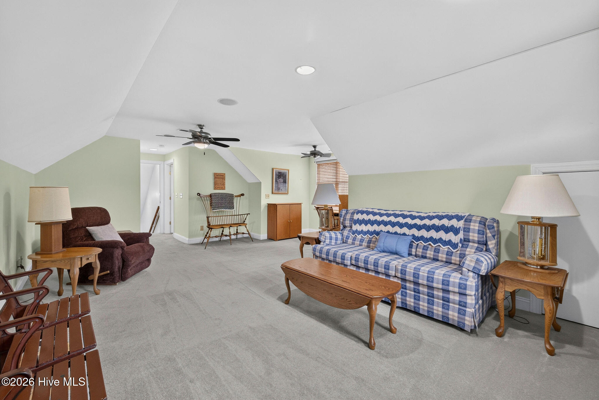 1081 Ridgemont Drive