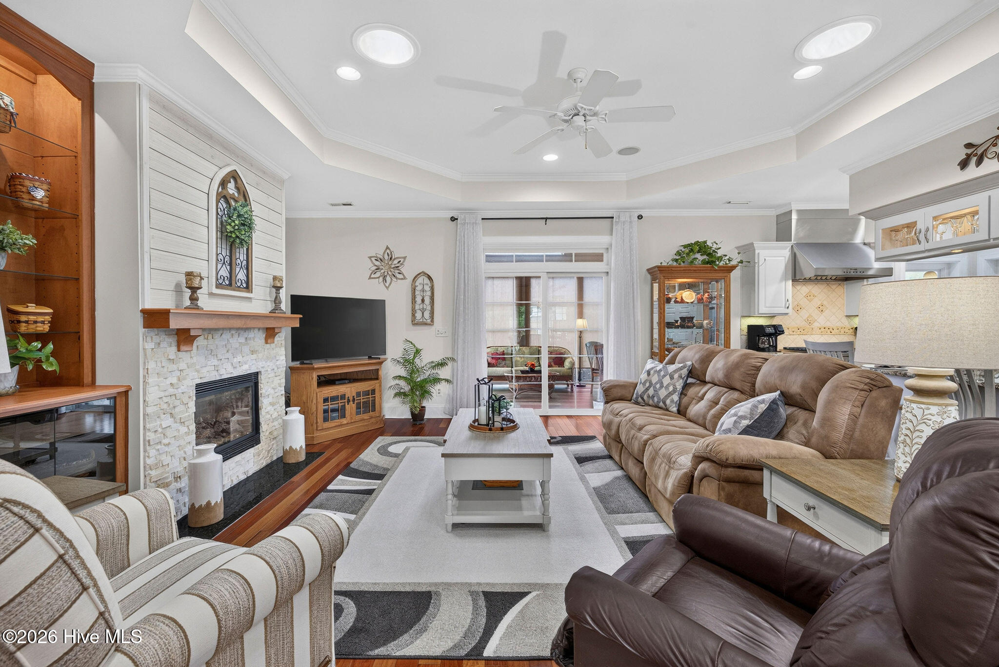1081 Ridgemont Drive
