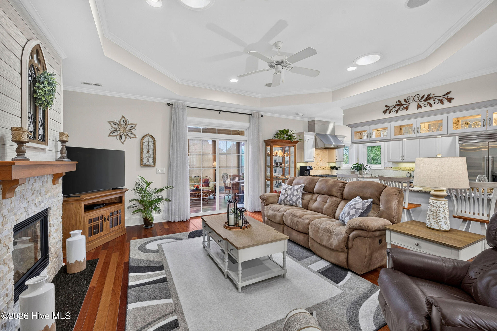 1081 Ridgemont Drive