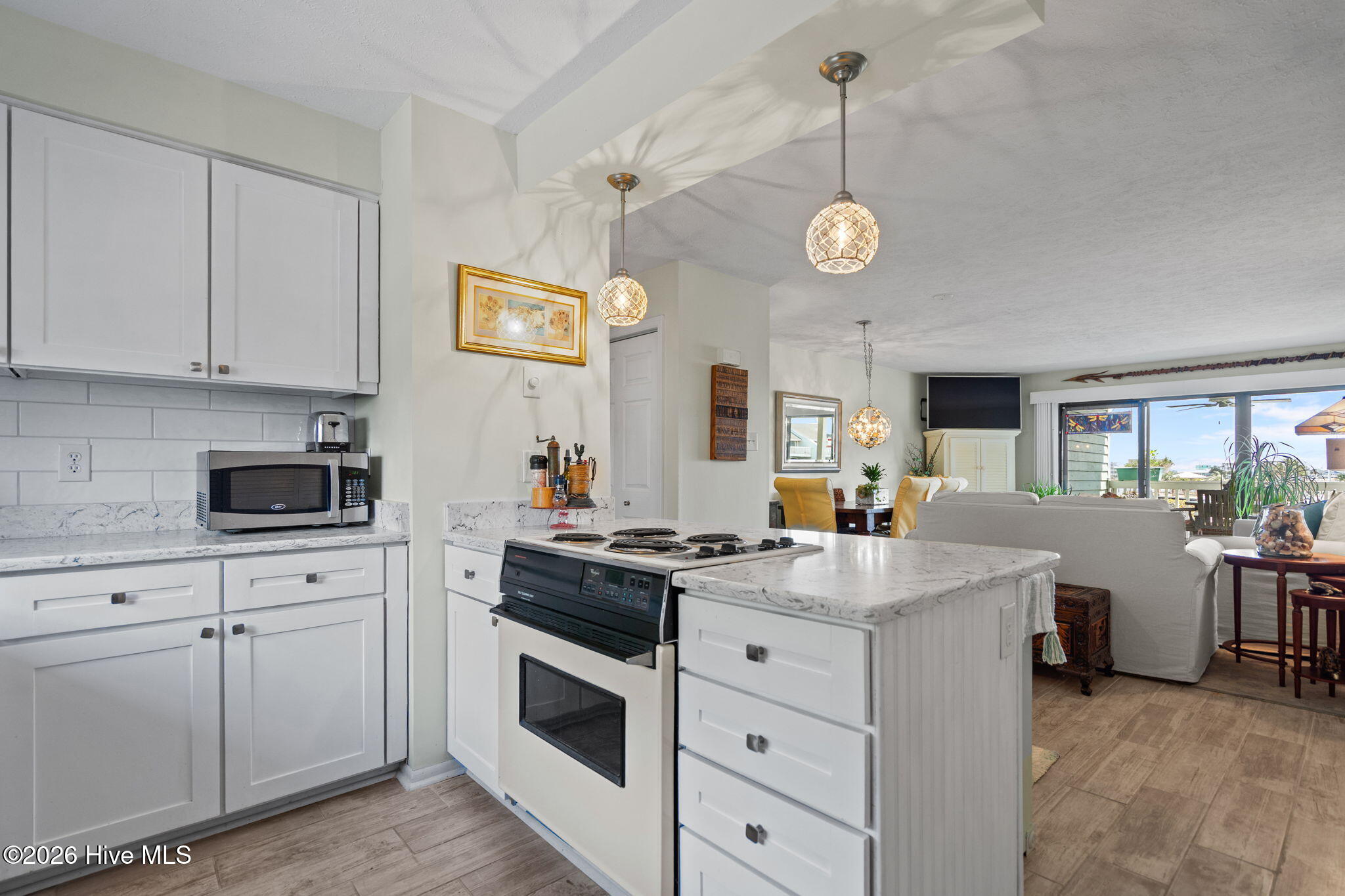 109 Teakwood Drive 803