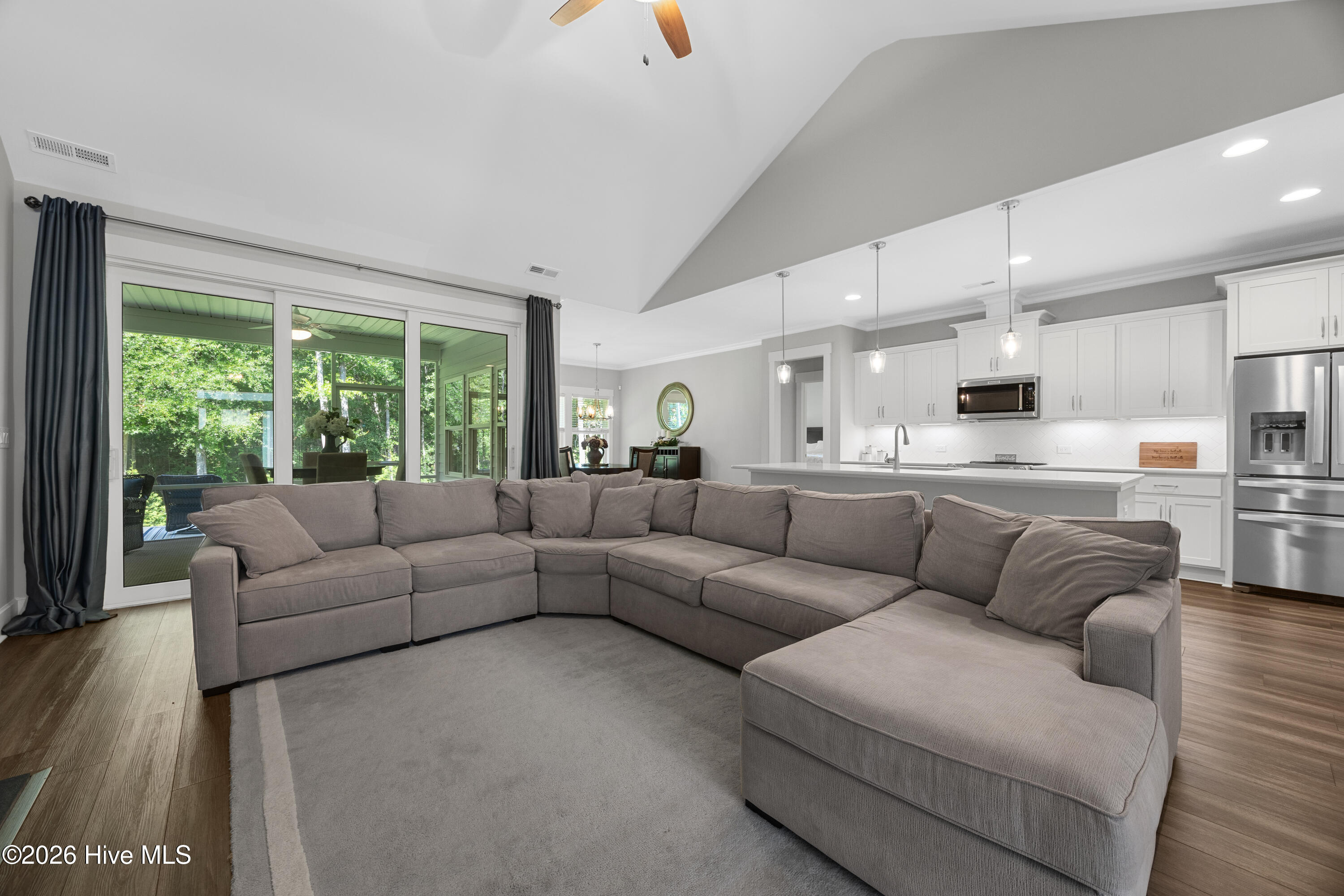 424 Beaumont Oaks Drive