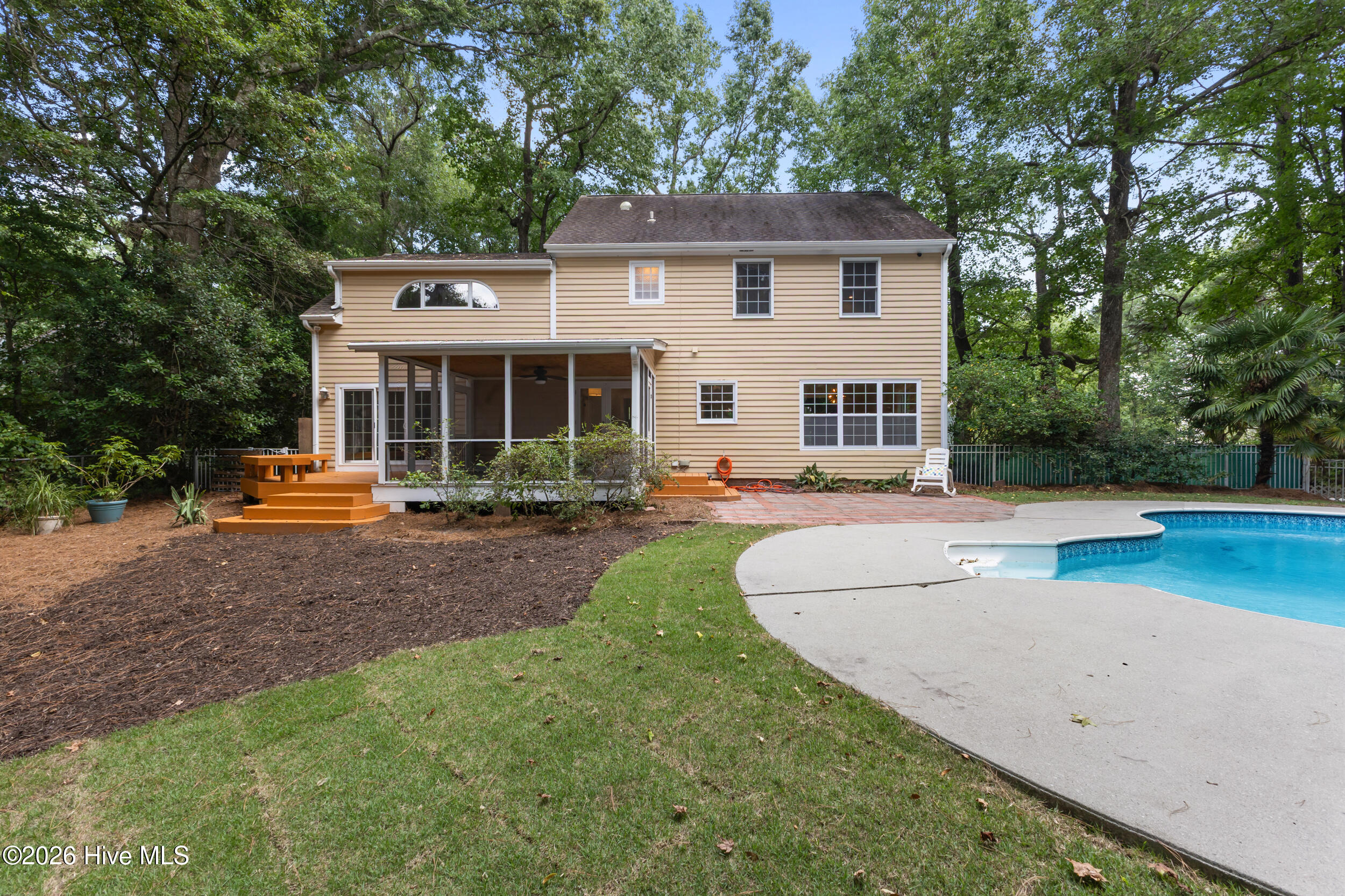 203 Savoy Circle