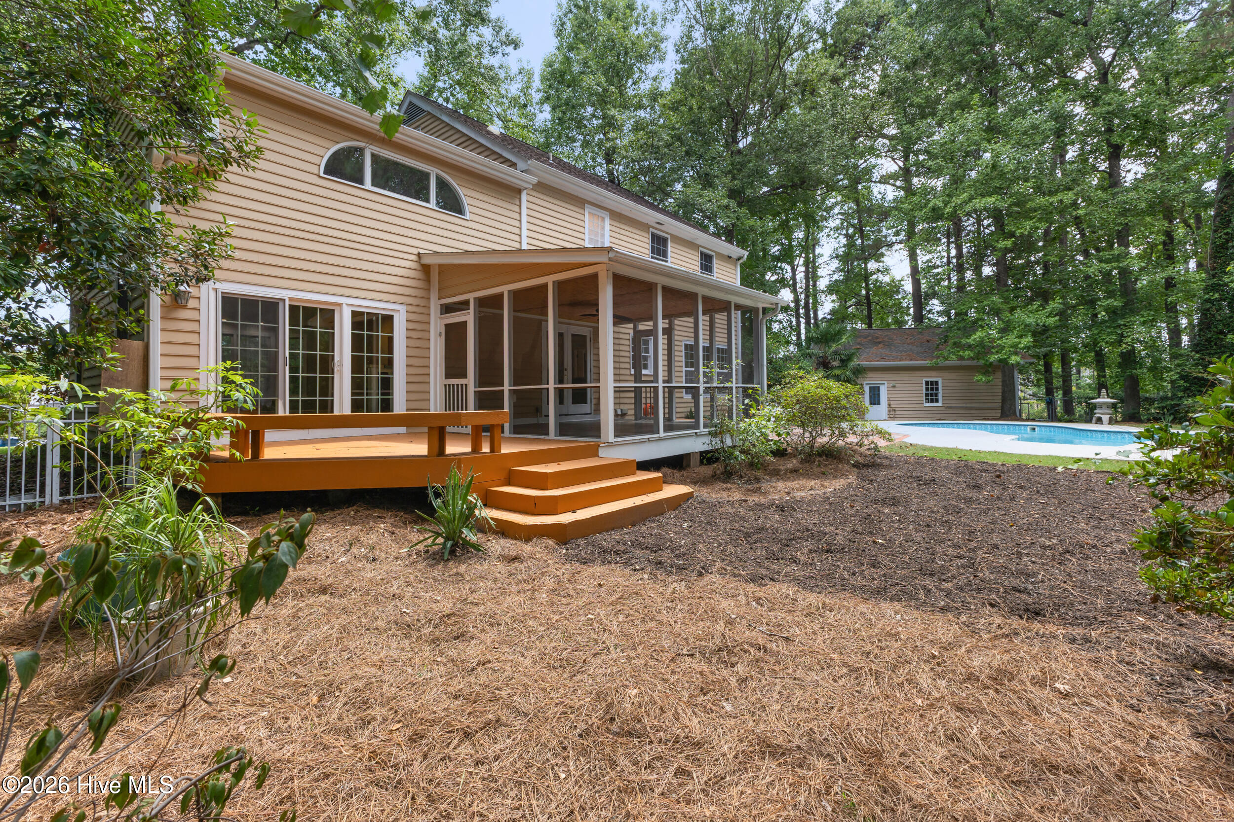 203 Savoy Circle