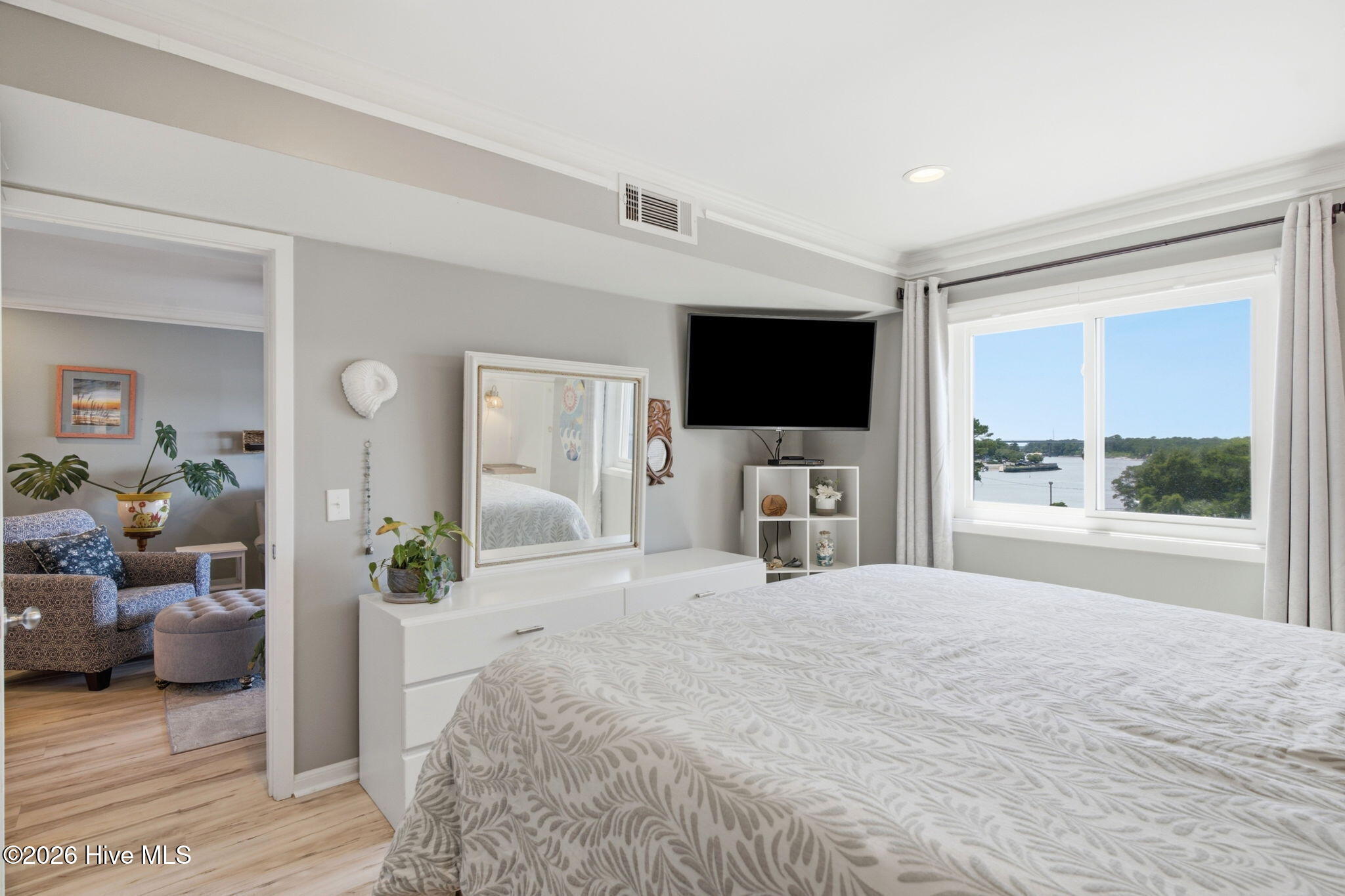 400 Virginia Avenue 305-B