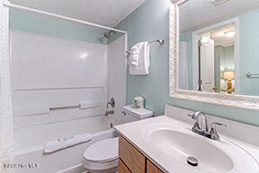 2700 N Lumina Avenue N Unit 115